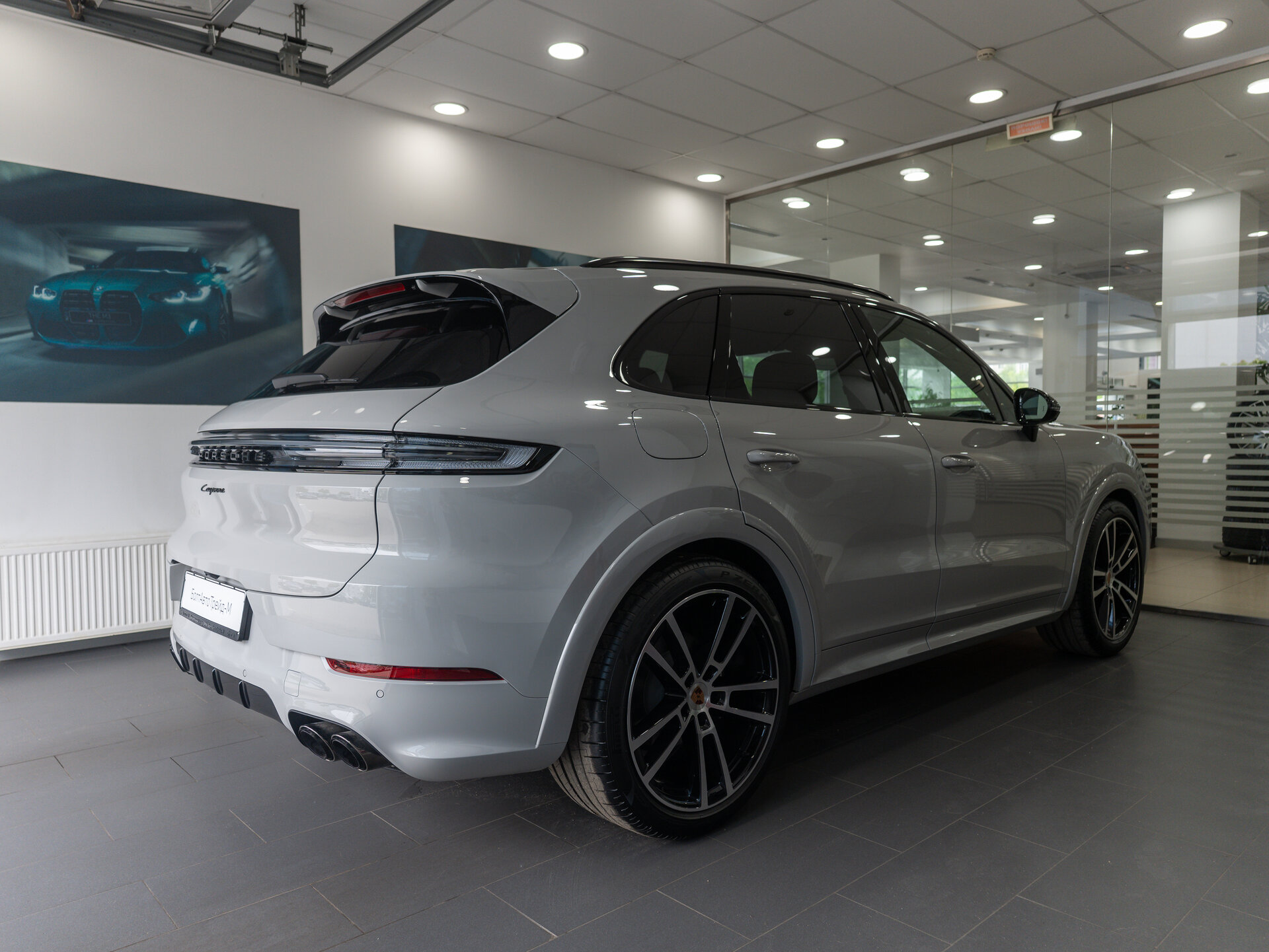 Автомобиль Porsche Cayenne 3.0 AT (353 л.с.) 4WD - 4
