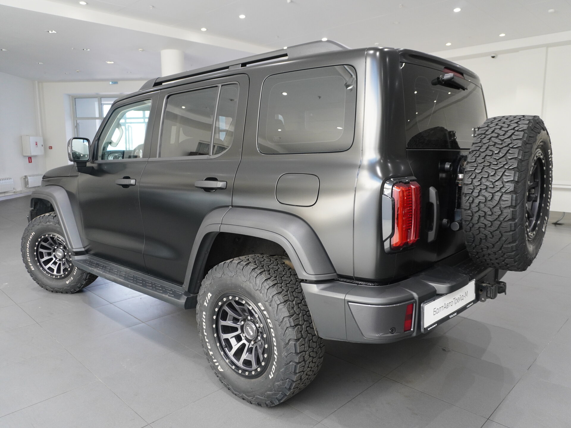 Автомобиль Tank 300 2.0 AT (220 л.с.) 4WD - 5
