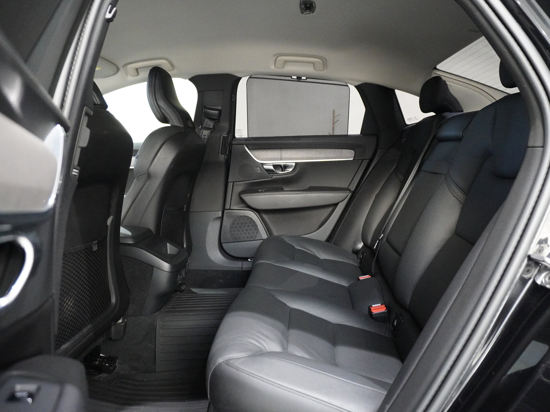 Автомобиль Volvo S90 2.0 AT (190 л.с.) - 12