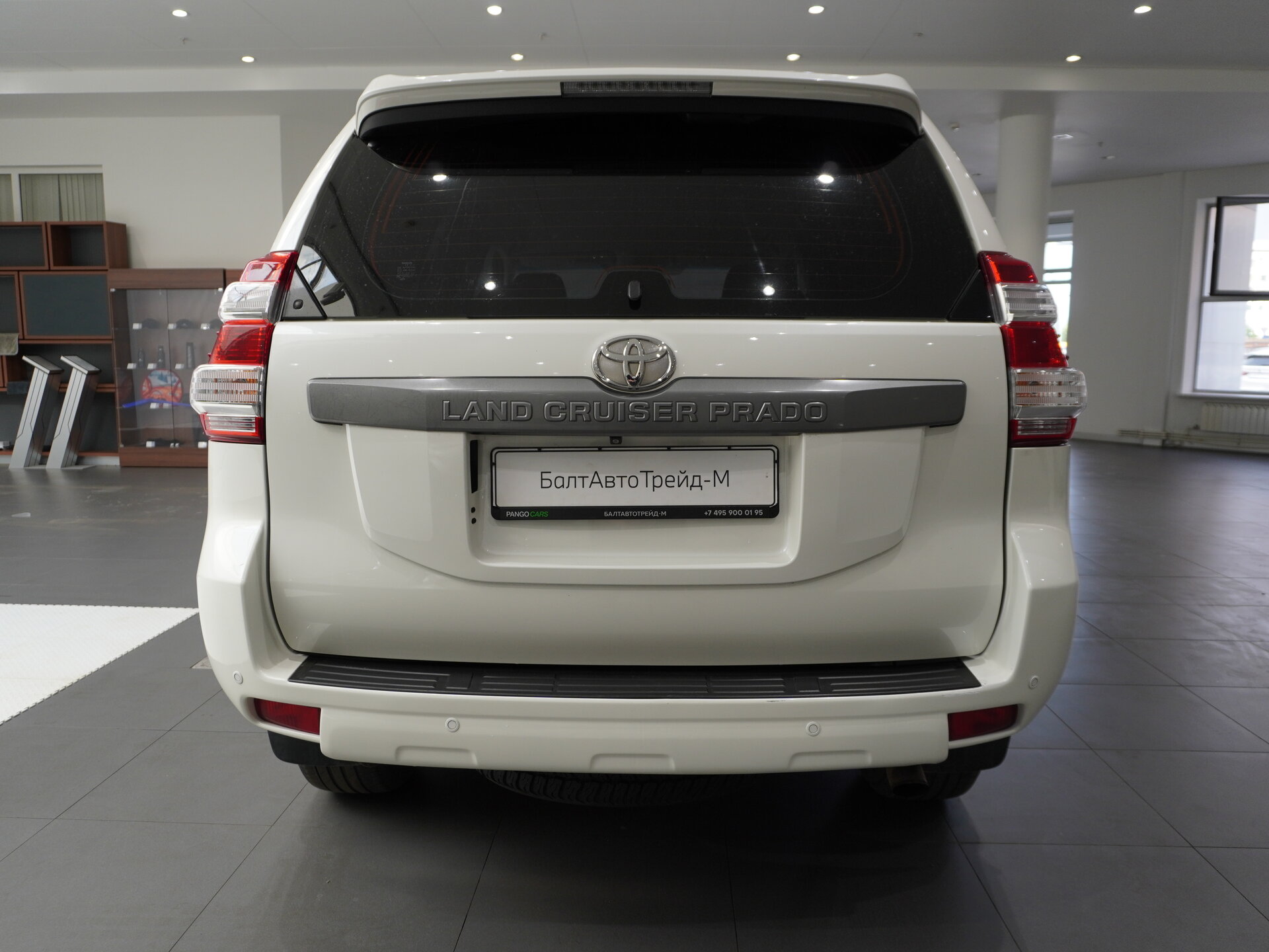 Автомобиль Toyota Land Cruiser Prado 3.0d AT (173 л.с.) 4WD - 5