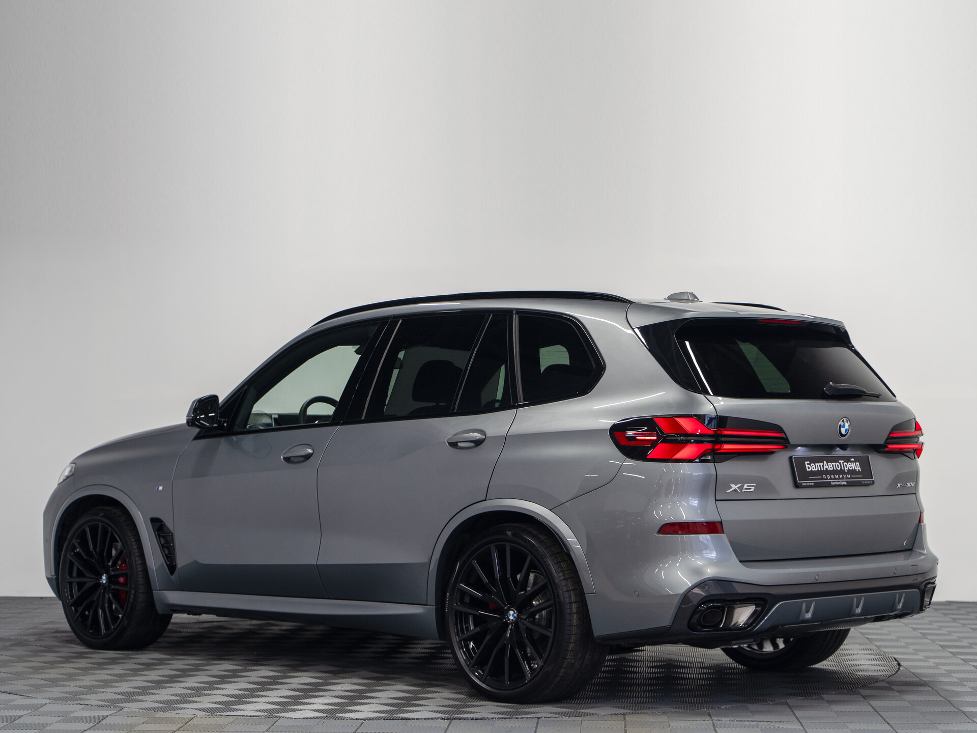Автомобиль BMW X5 30d 3.0d AT (286 л.с.) 4WD - 10