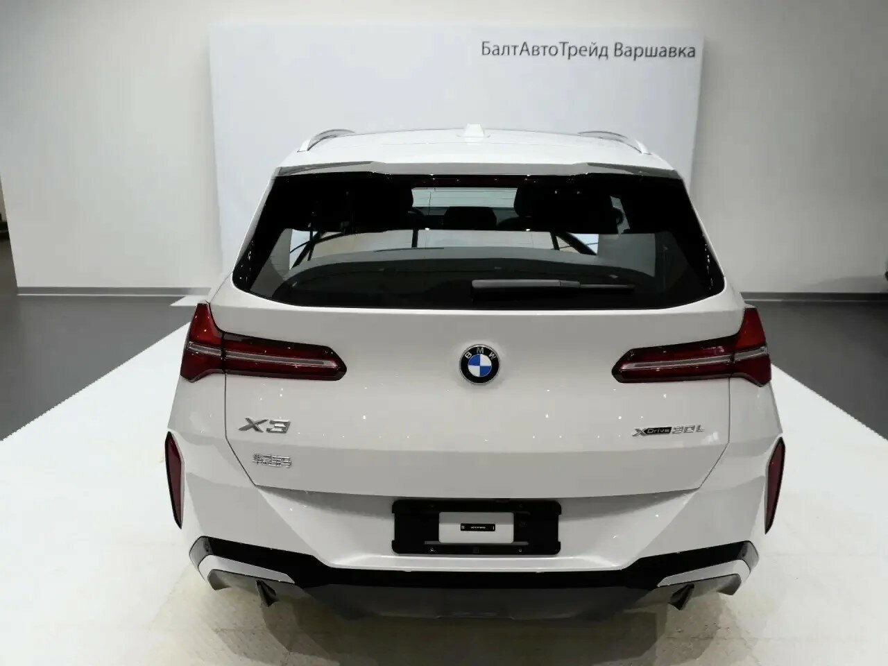 Автомобиль BMW X3 30L xDrive 2.0 AT (258 л.с.) 4WD - 6
