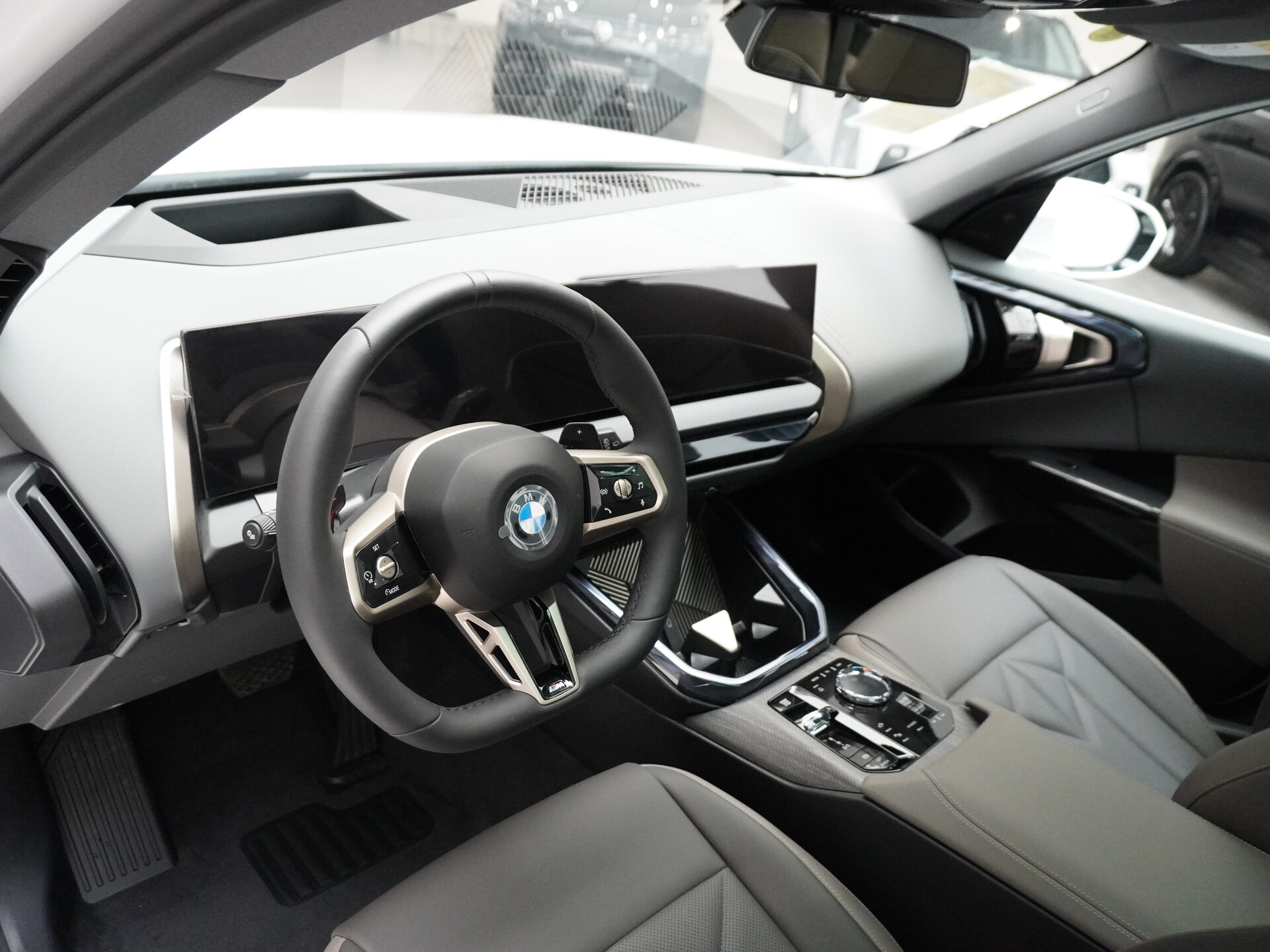 Автомобиль BMW X3 30L xDrive 2.0 AT (258 л.с.) 4WD - 12