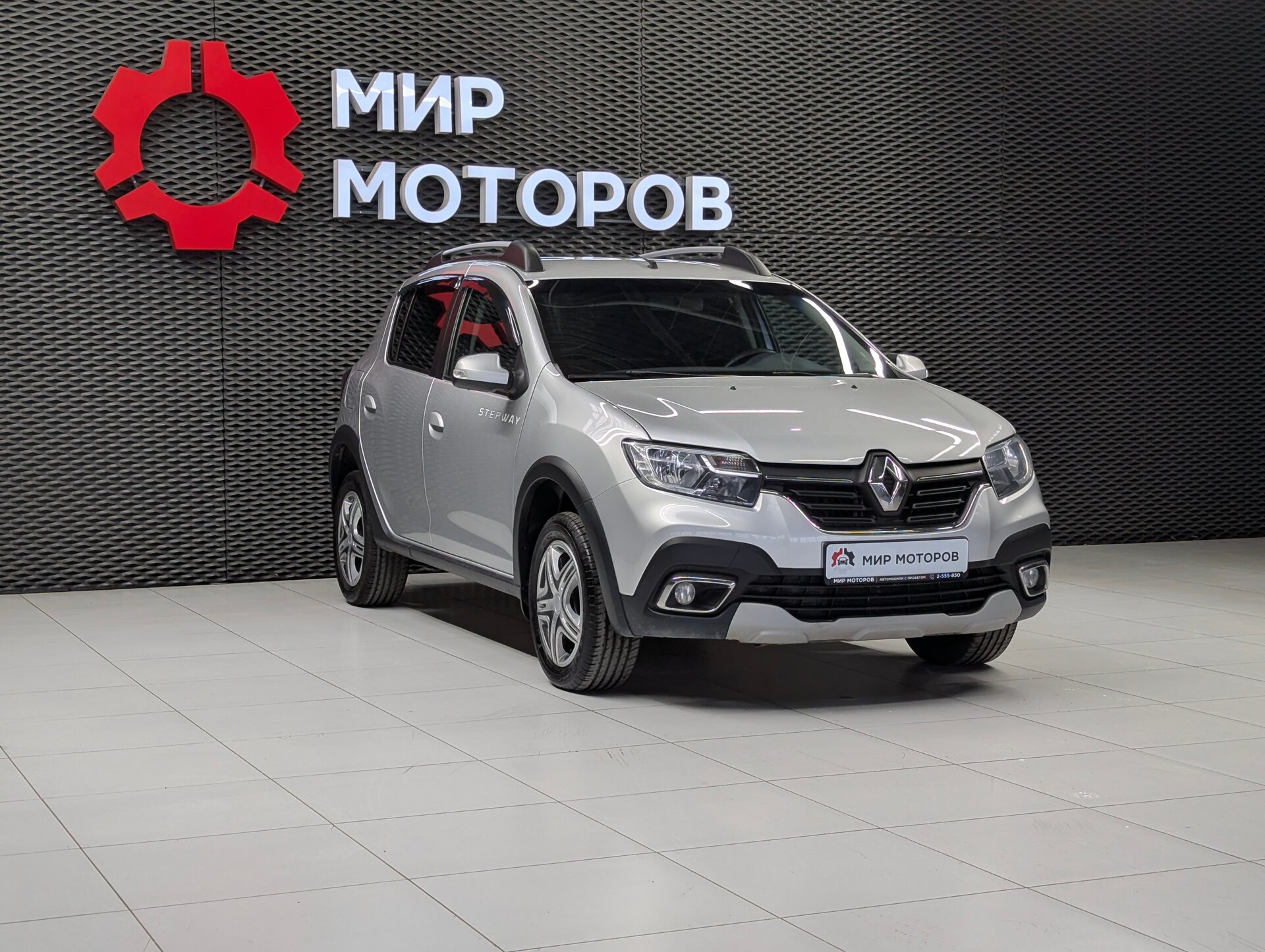 Renault Sandero, II Рестайлинг Stepway Drive, 2019, Хэтчбек 5 дв.