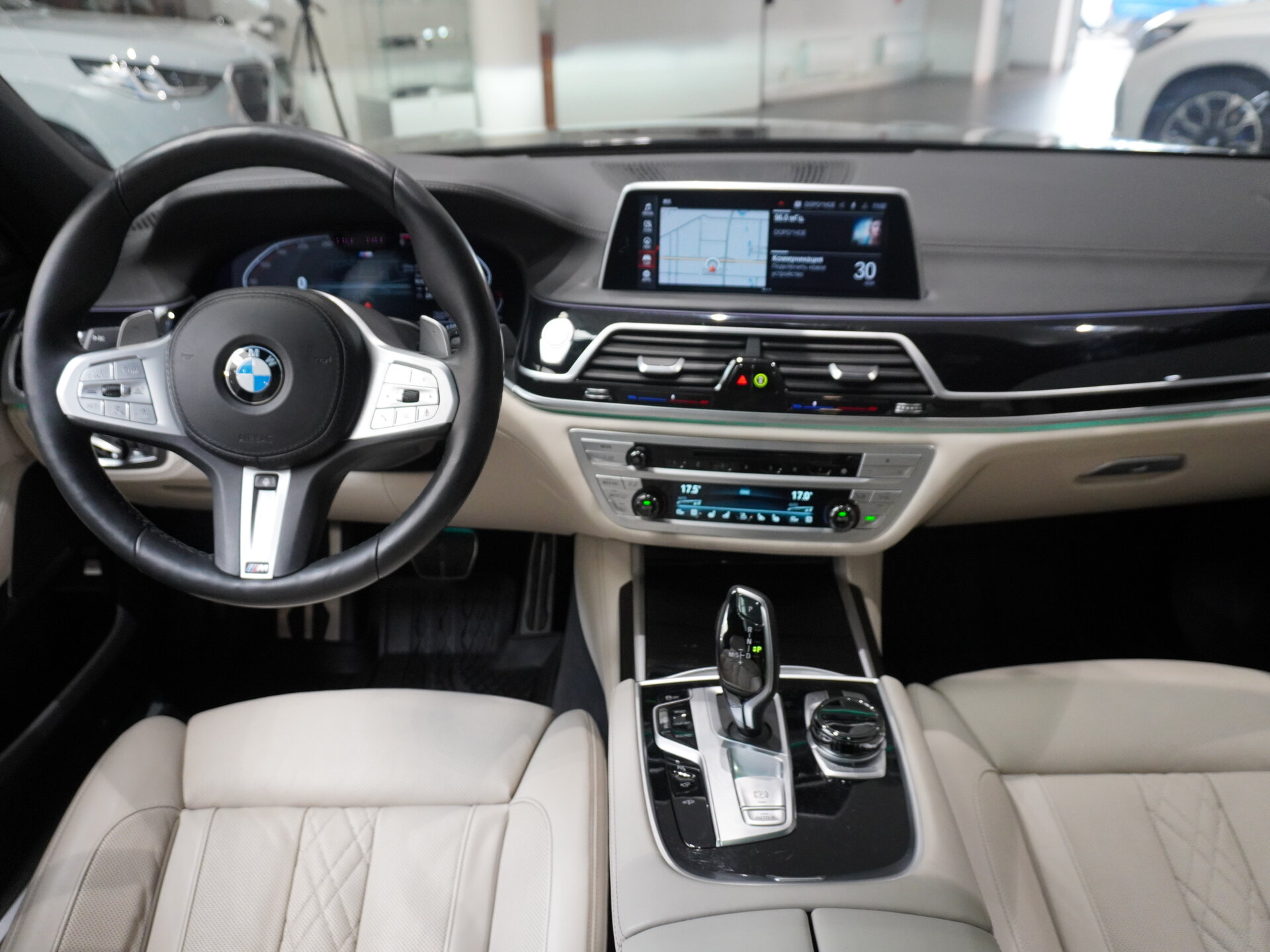 Автомобиль BMW 7 серии 740d xDrive 3.0d AT (320 л.с.) 4WD - 13