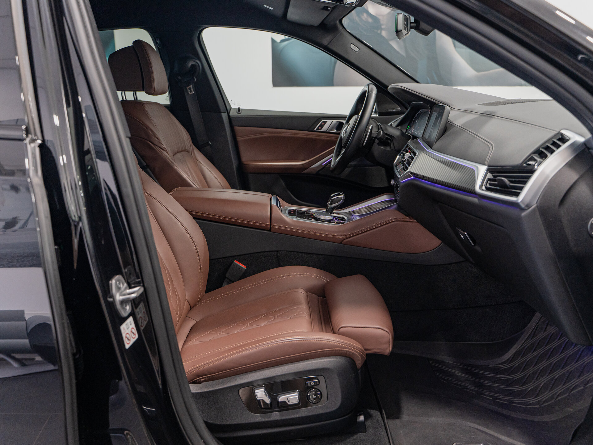 Автомобиль BMW X6 30d 3.0d AT (249 л.с.) 4WD - 8