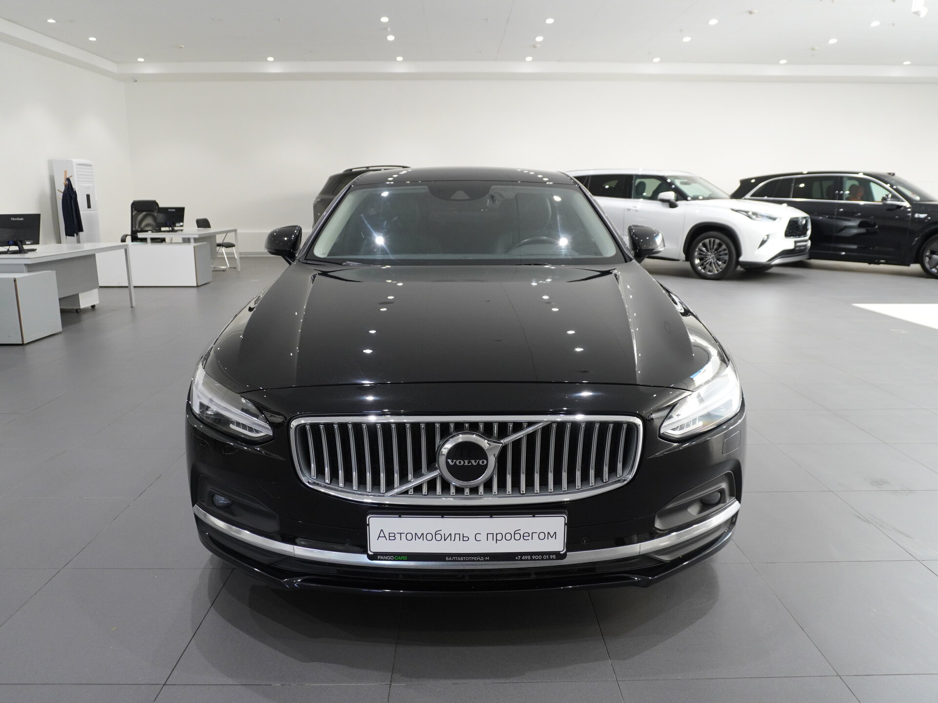 Автомобиль Volvo S90 2.0 AT (190 л.с.) - 2