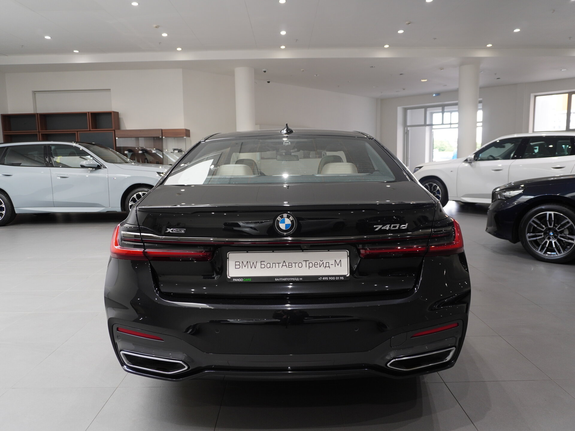 Автомобиль BMW 7 серии 740d xDrive 3.0d AT (320 л.с.) 4WD - 5