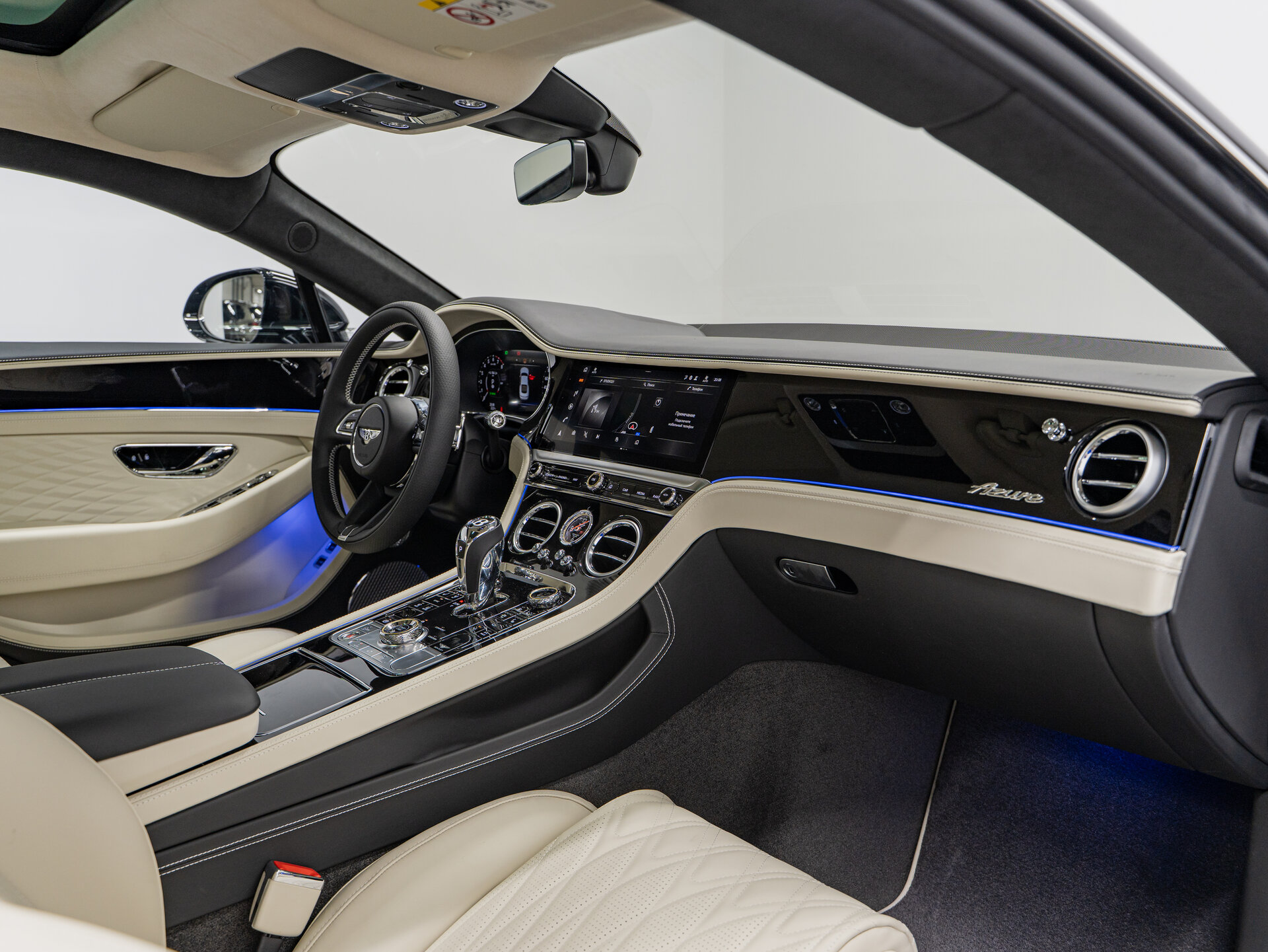 Автомобиль Bentley Continental GT 4.0hyb AMT (680 л.с.) 4WD - 15