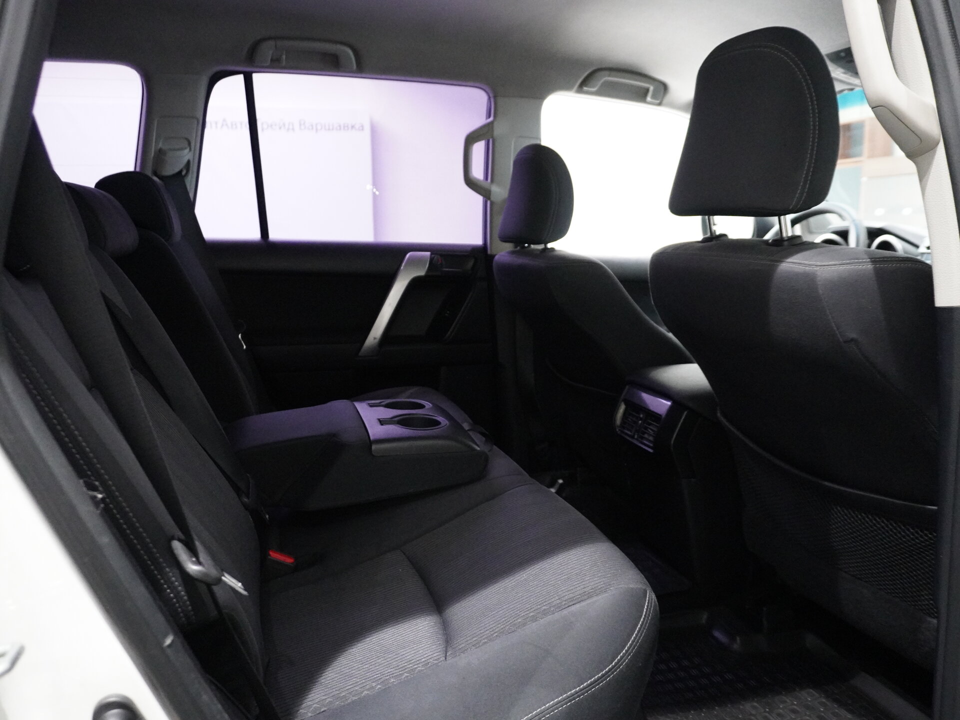 Автомобиль Toyota Land Cruiser Prado 3.0d AT (173 л.с.) 4WD - 10