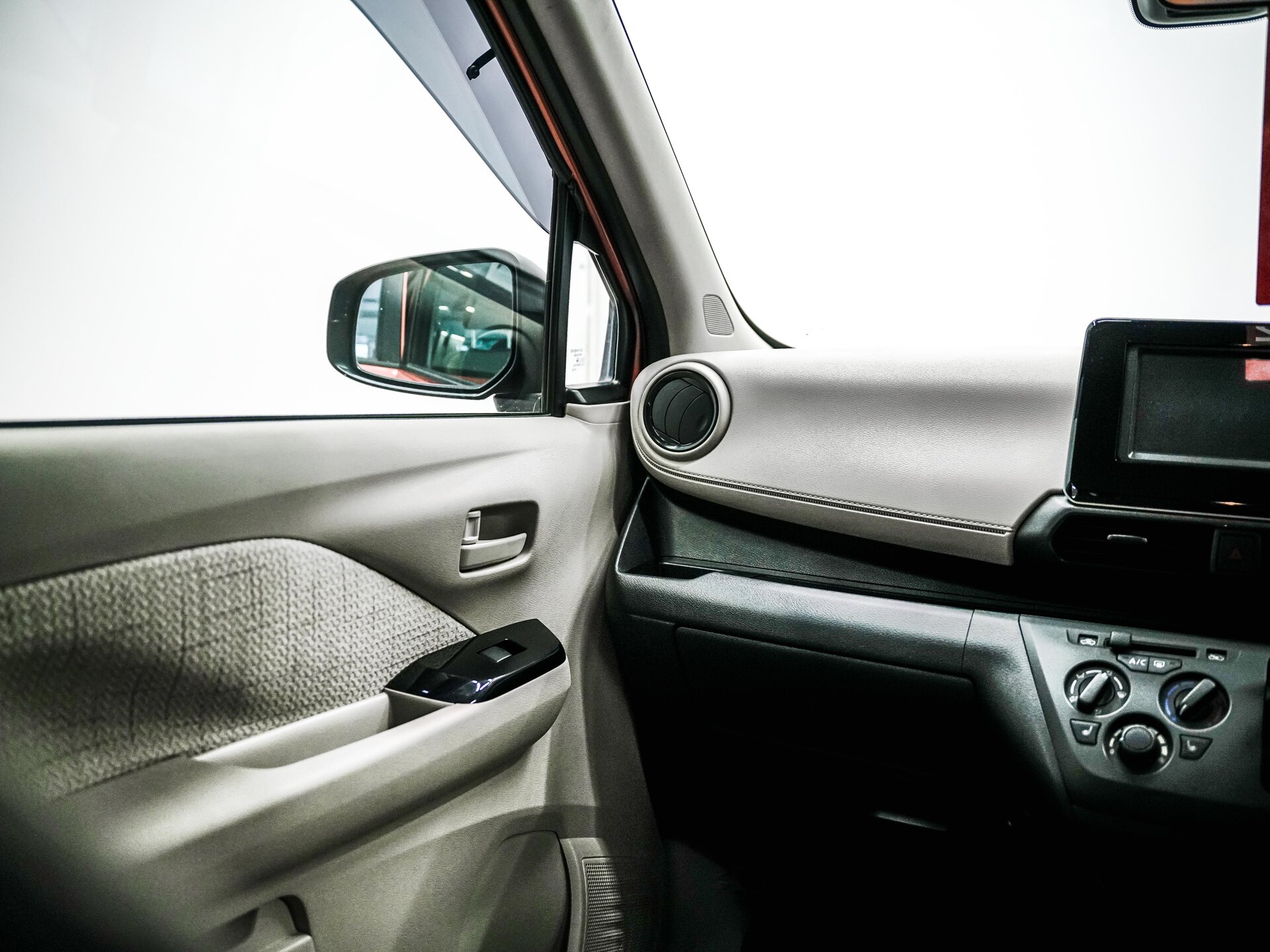 Mitsubishi eK Wagon 2019 12