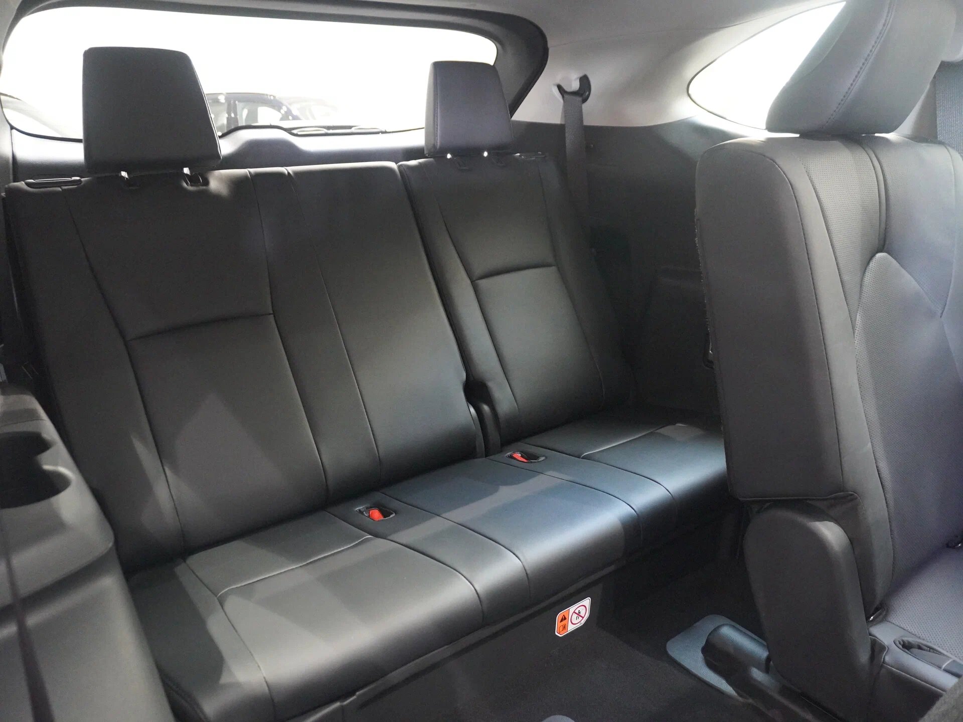 Автомобиль Toyota Highlander 2.0 AT (248 л.с.) 4WD - 12