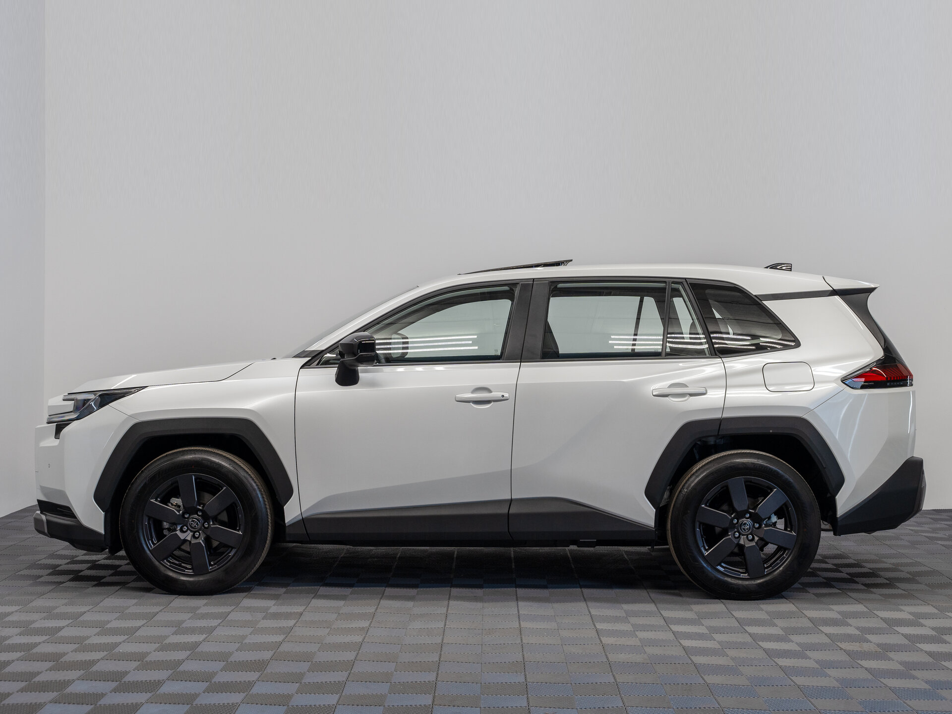 Автомобиль Toyota RAV4 2.0 CVT (171 л.с.) 4WD - 8