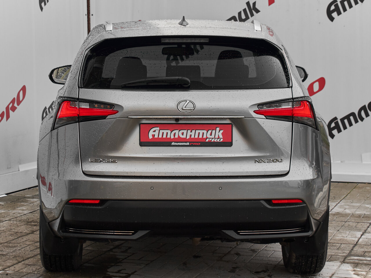 Купить Lexus NX 200 2.0 CVT (150 л.с.) 4WD, 2015 в Екатеренбурге