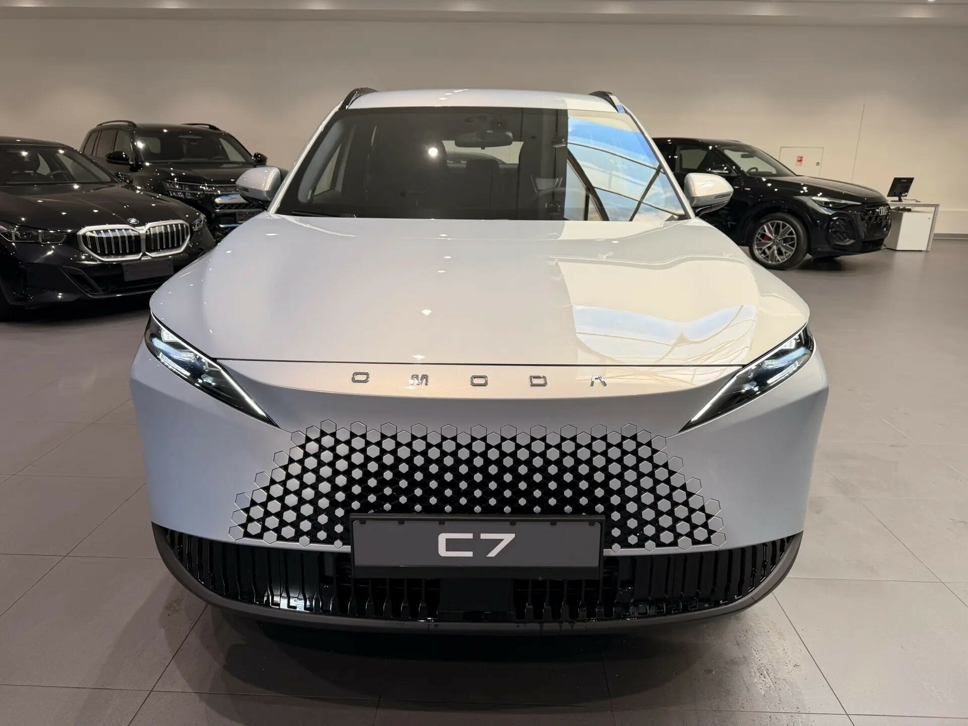 Автомобиль Omoda C7 1.6 AMT (150 л.с.) - 3