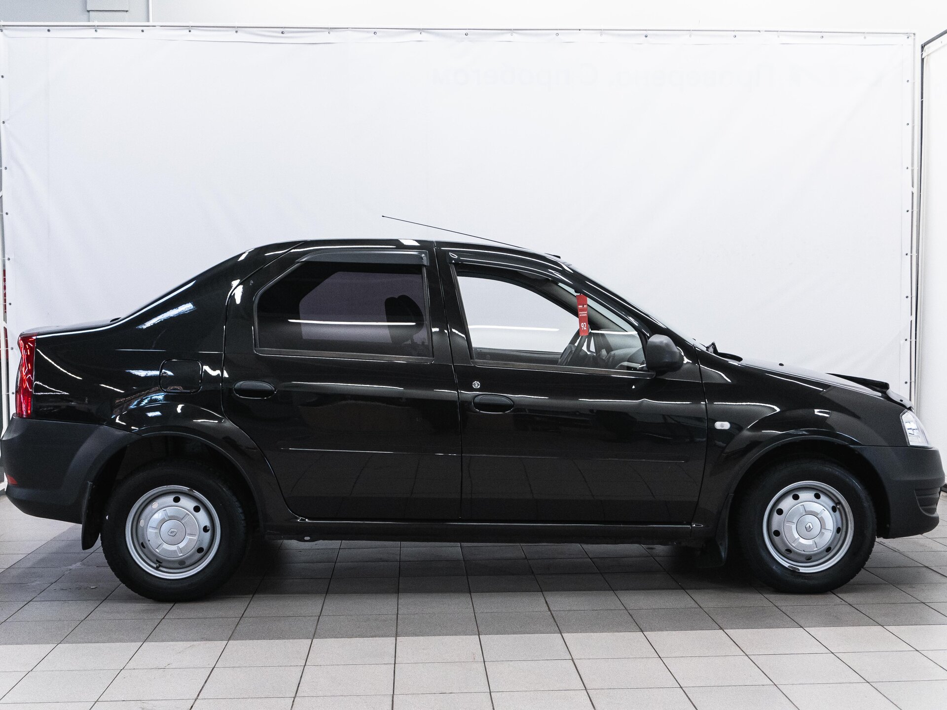 Renault Logan 2010 6