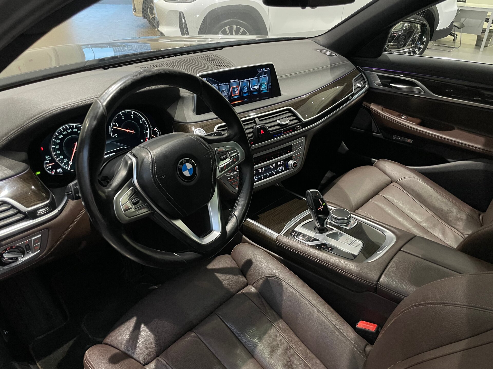 Автомобиль BMW 7 серии 730Ld xDrive 3.0d AT (265 л.с.) 4WD - 7