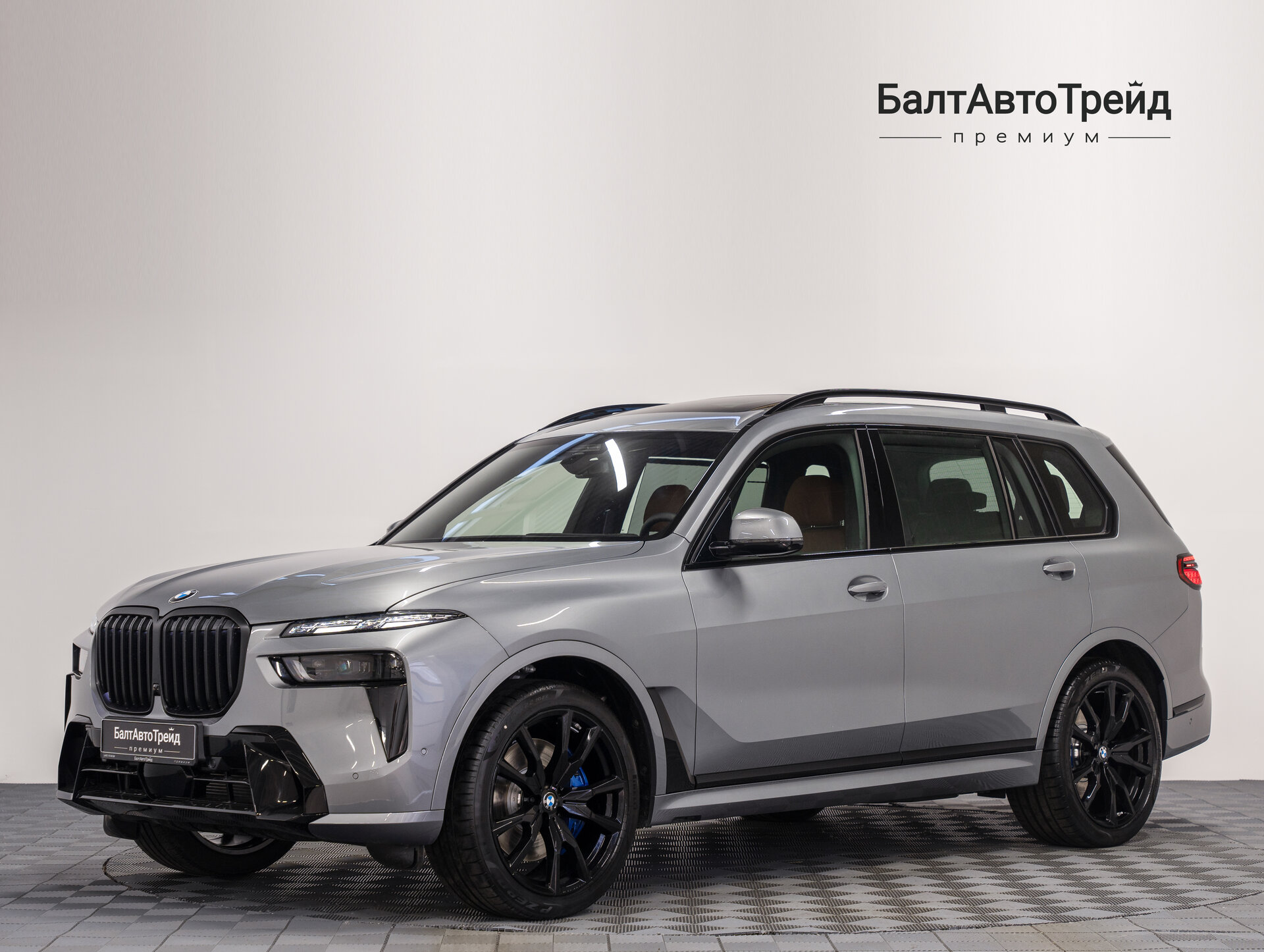 Автомобиль BMW X7 40i 3.0 AT (381 л.с.) 4WD - 1