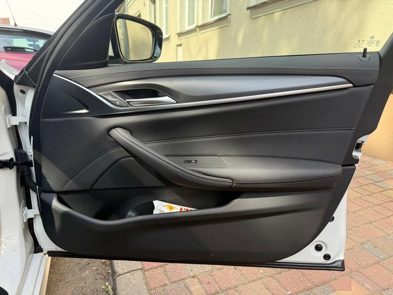 Автомобиль BMW 5 серии 518d 2.0d AT (150 л.с.) - 9