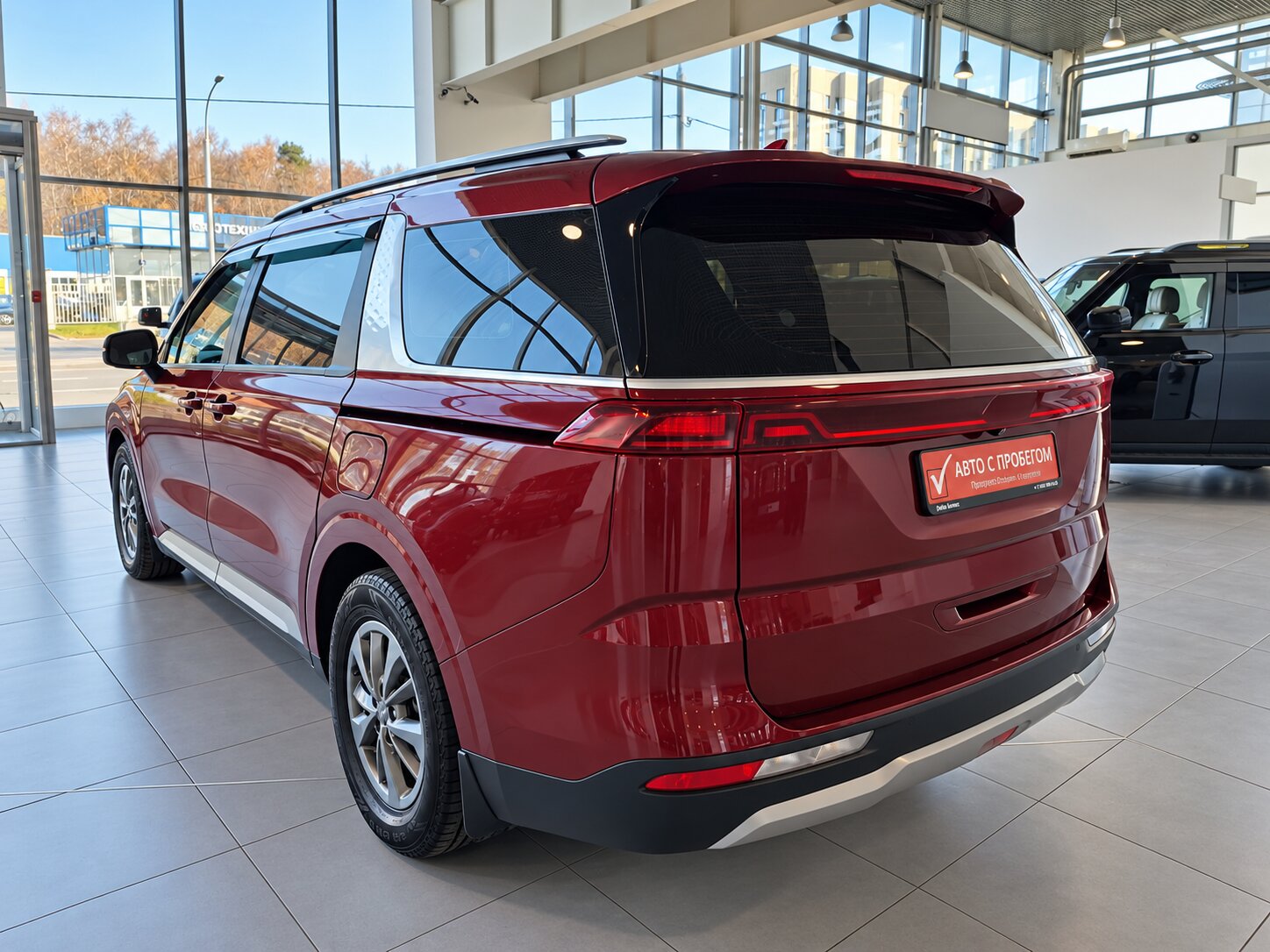 БУ автомобиль Kia Carnival 2021  2.2 л ( 199 л. с.) Красный с пробегом 217844 км