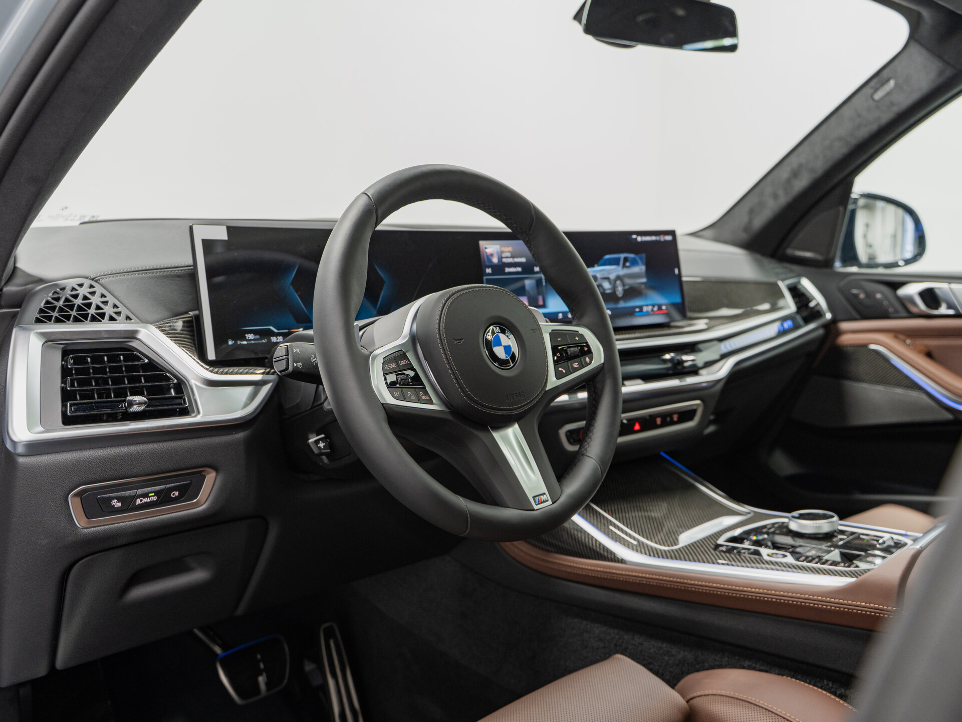 Автомобиль BMW X7 40i 3.0 AT (381 л.с.) 4WD - 13