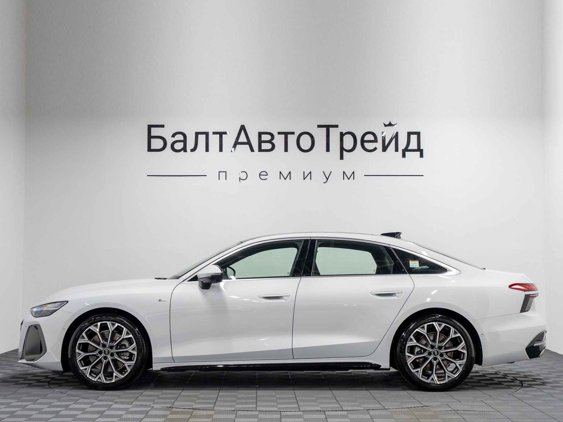 Автомобиль Audi A6 2.0d AMT (204 л.с.) 4WD - 11