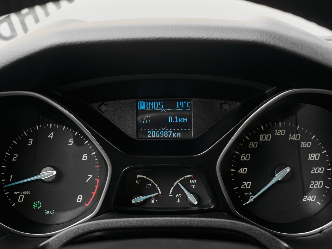 Купить Ford Focus 2.0 AMT (150 л.с.), 2012 в Екатеренбурге