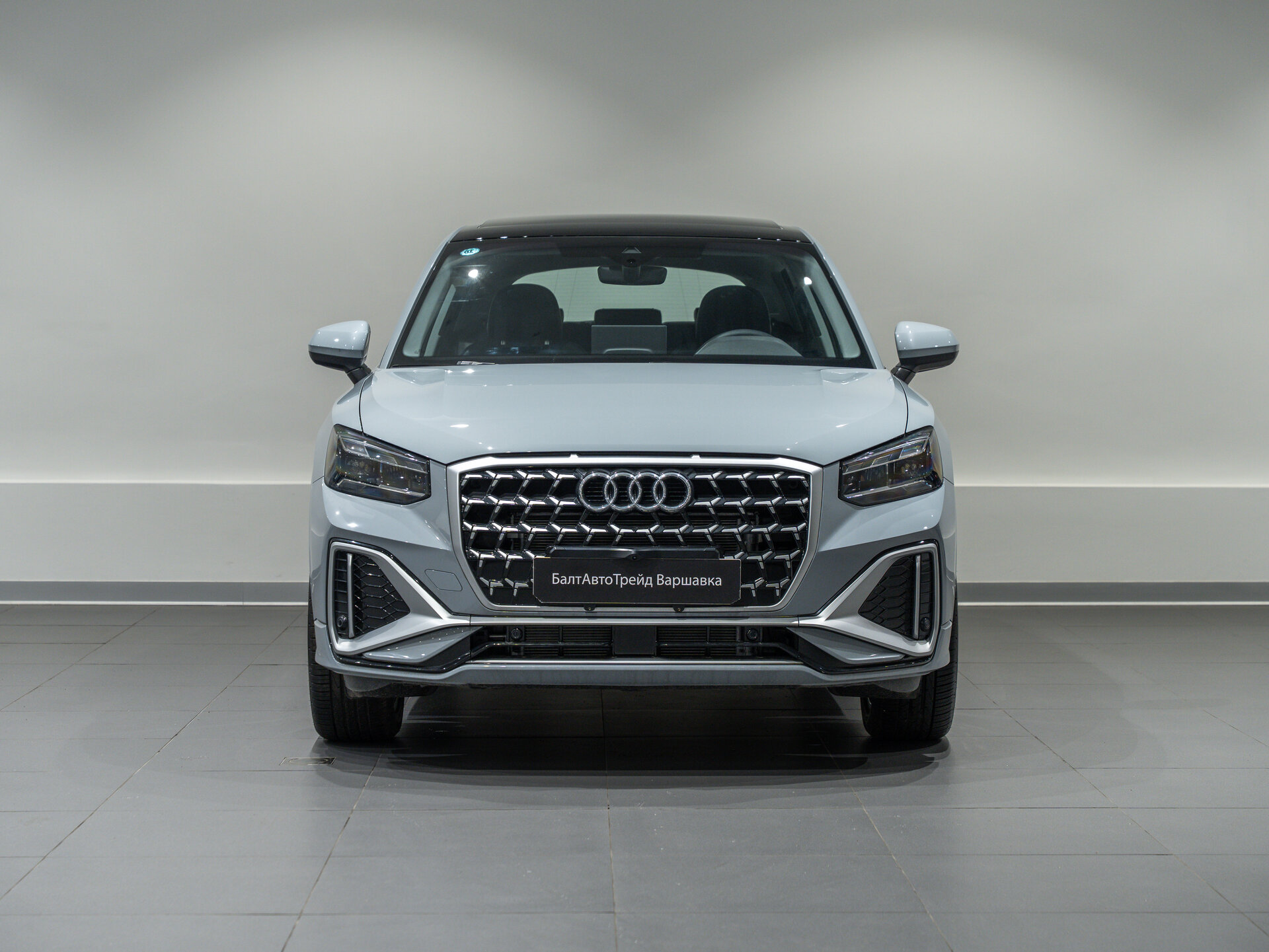 Автомобиль Audi Q2 35 TFSI 1.5 AMT (160 л.с.) - 2