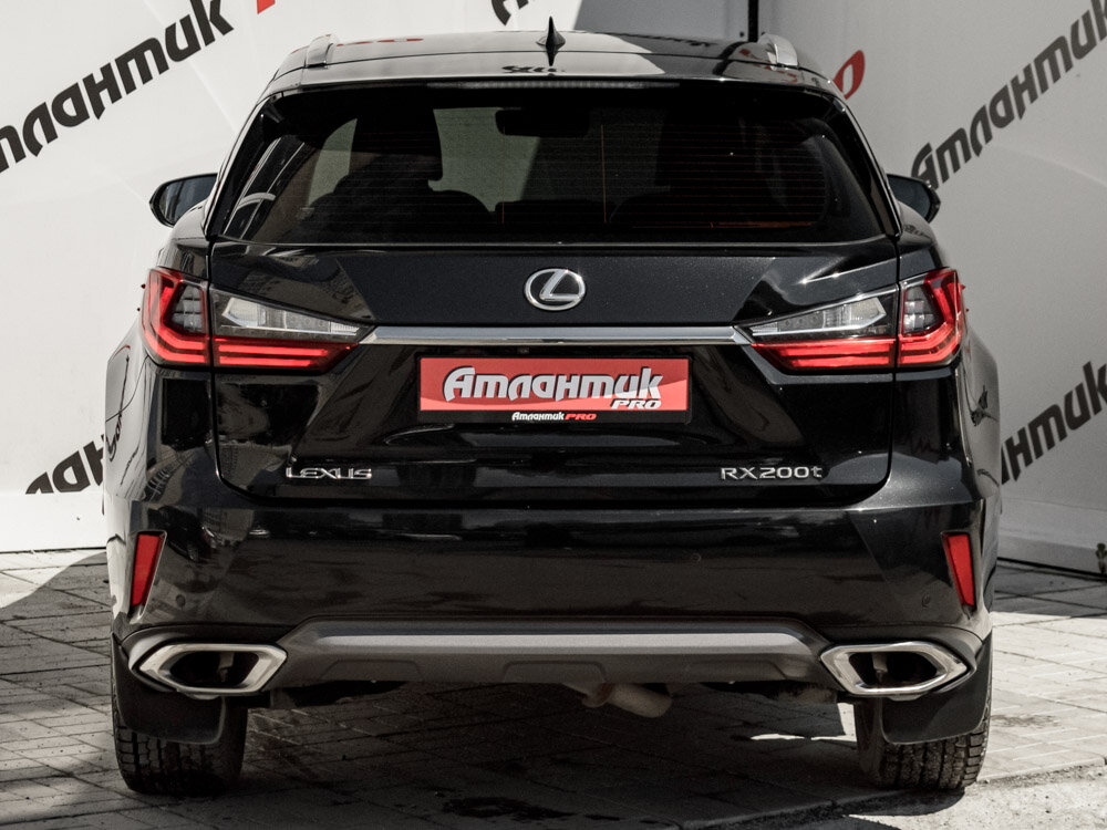 Купить Lexus RX 200t 2.0 AT (238 л.с.) 4WD, 2017 в Екатеренбурге