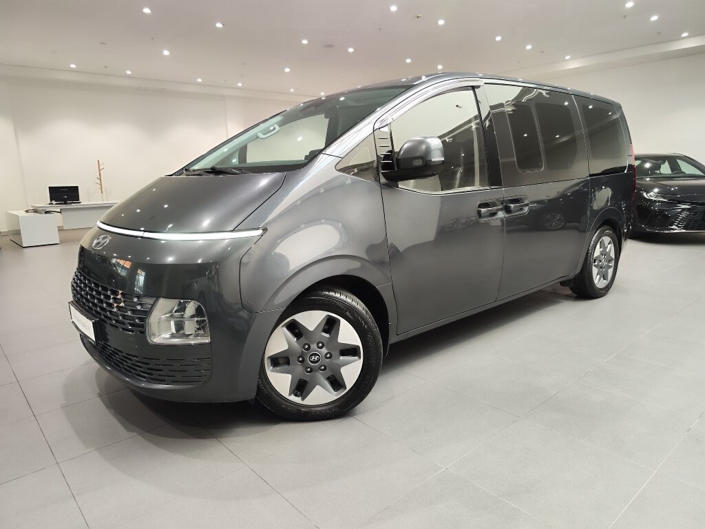 Автомобиль Hyundai Staria 3.5 AT (240 л.с.) - 1