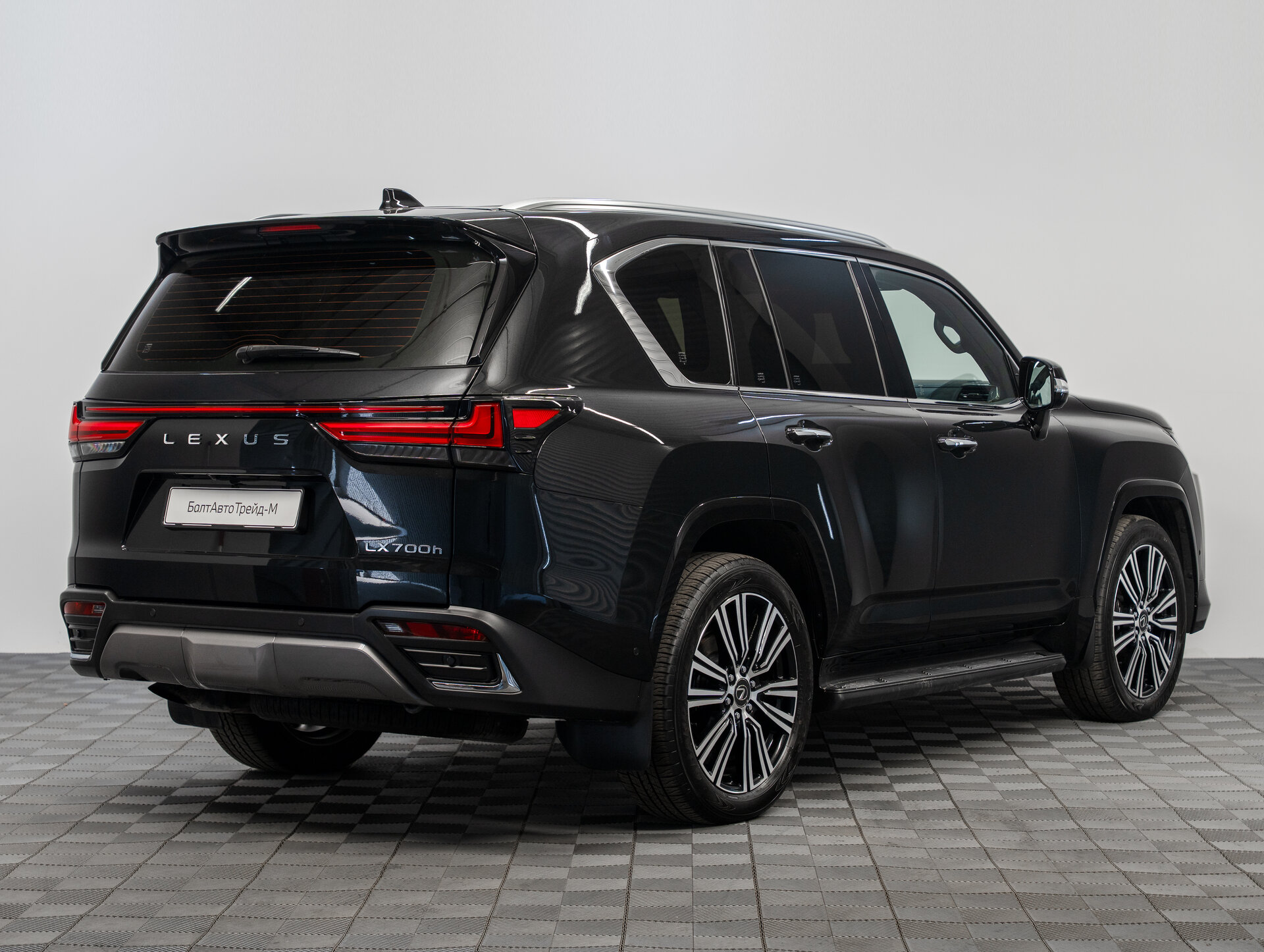 Автомобиль Lexus LX 700h 3.4hyb AT (457 л.с.) 4WD - 5