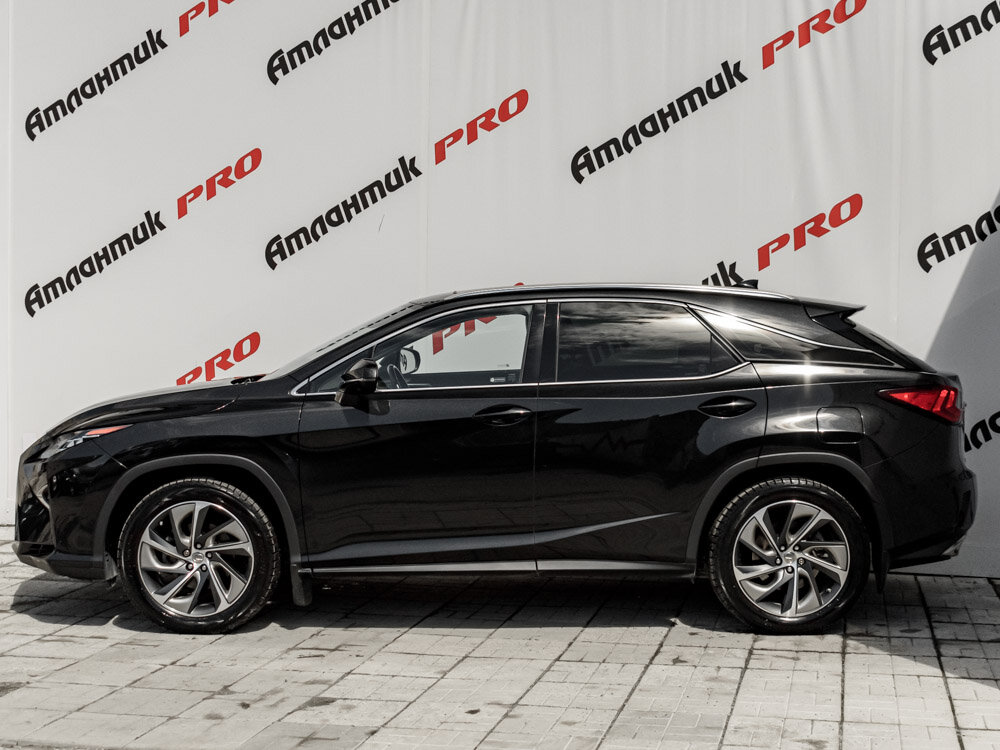 Купить Lexus RX 200t 2.0 AT (238 л.с.) 4WD, 2017 в Екатеренбурге