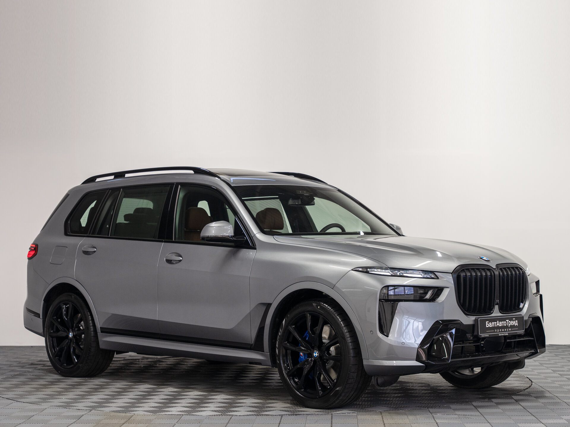 Автомобиль BMW X7 40i 3.0 AT (381 л.с.) 4WD - 6