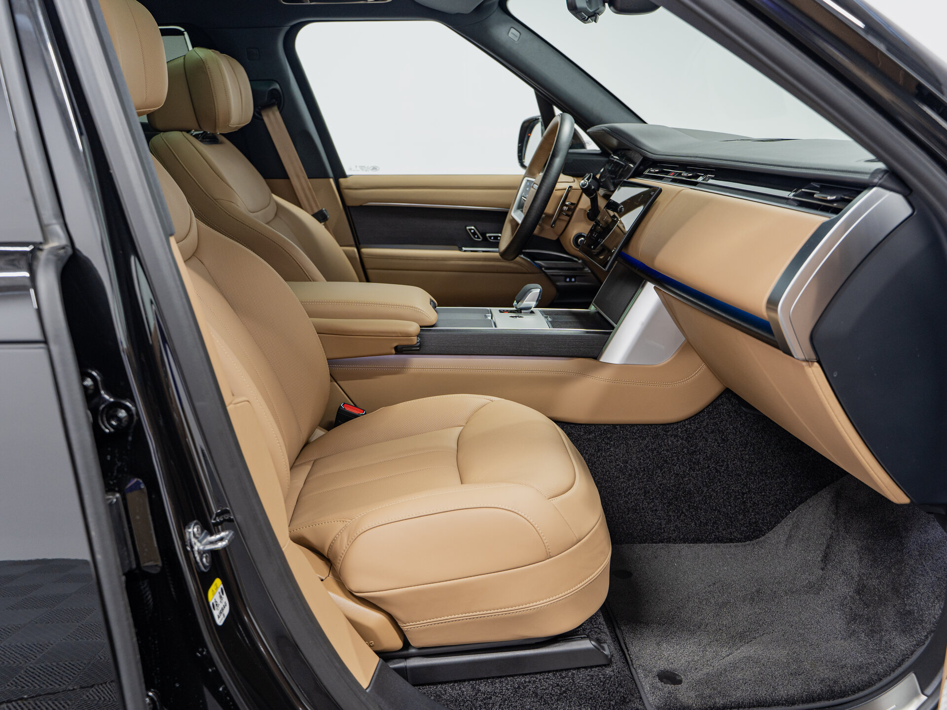 Автомобиль Land Rover Range Rover D350 MHEV 3.0d AT (350 л.с.) 4WD - 13