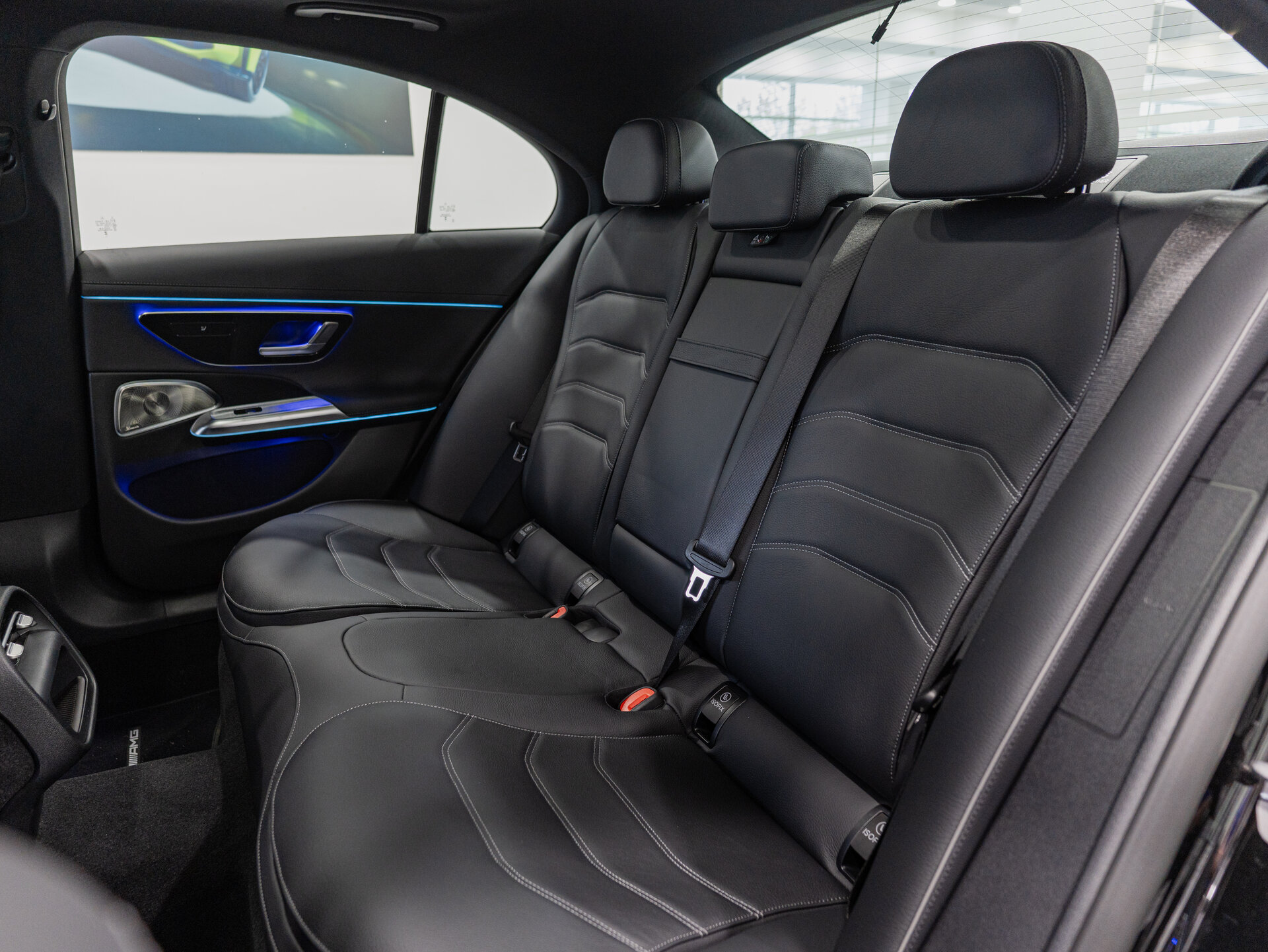 Автомобиль Mercedes-Benz E-Класс 300 2.0 AT (258 л.с.) 4WD - 20
