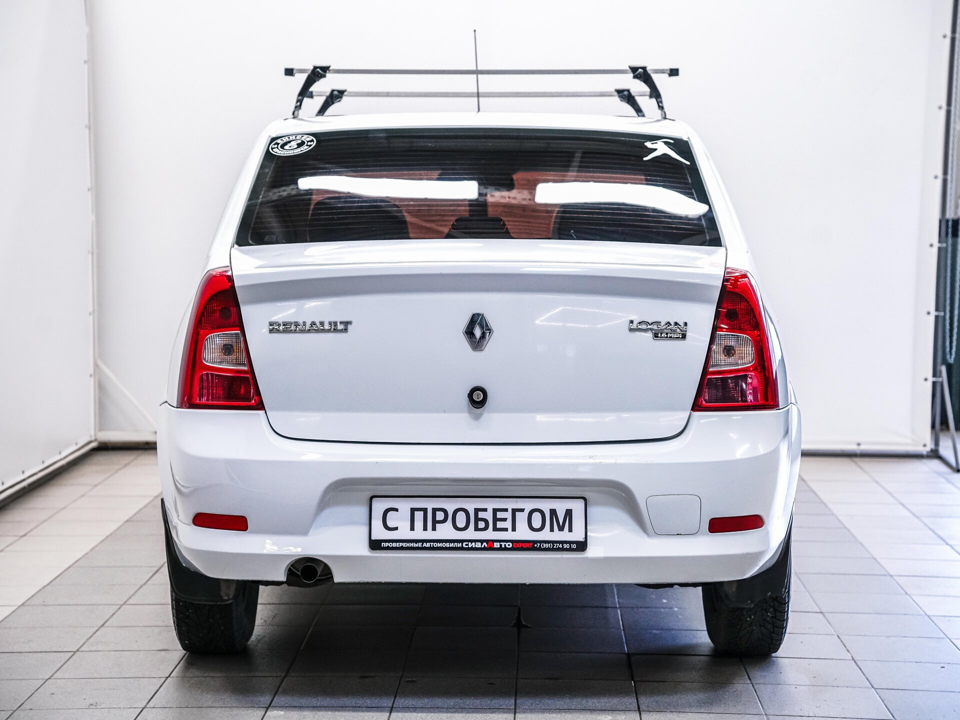 Renault Logan 2012 5