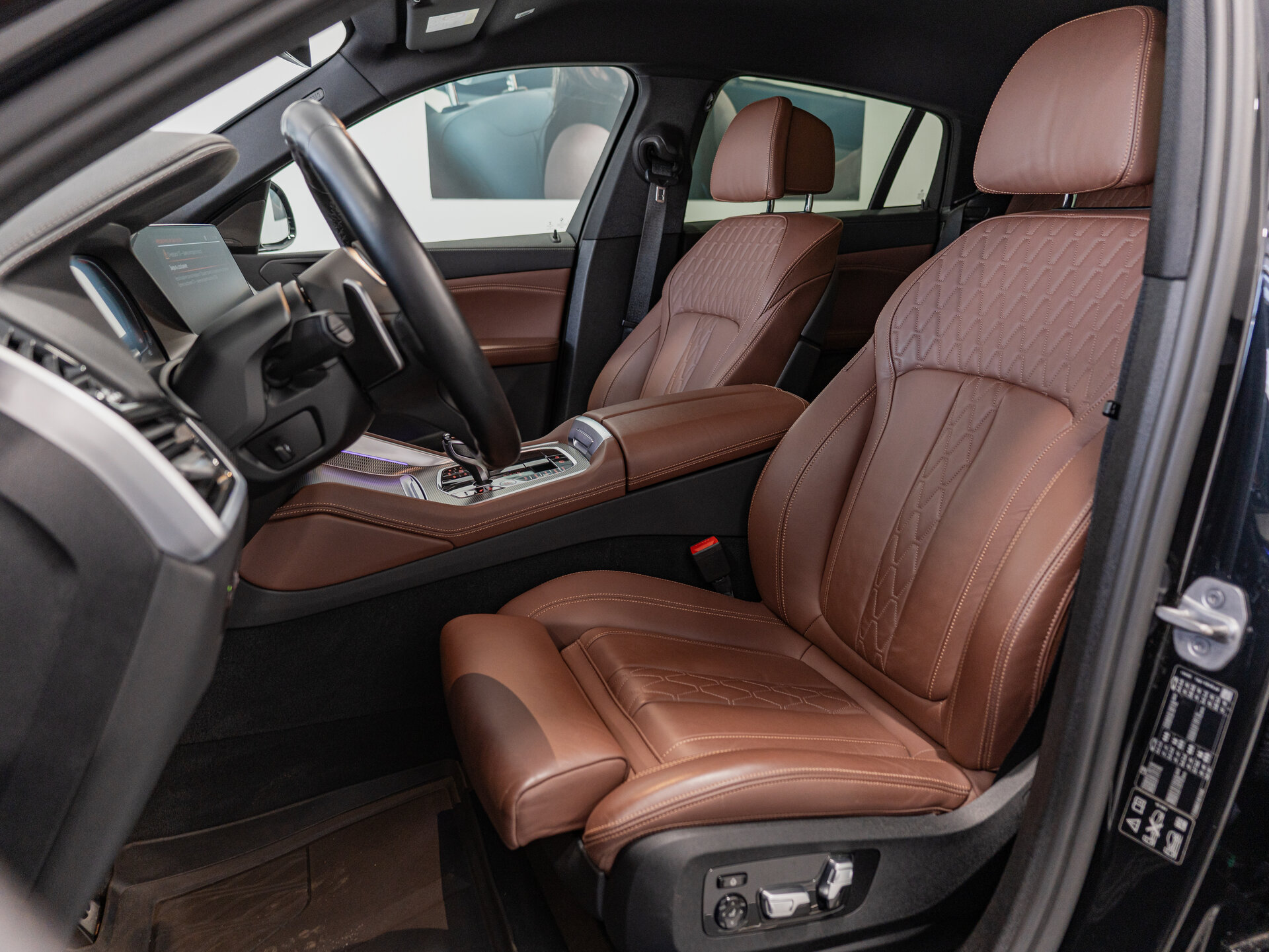 Автомобиль BMW X6 30d 3.0d AT (249 л.с.) 4WD - 19