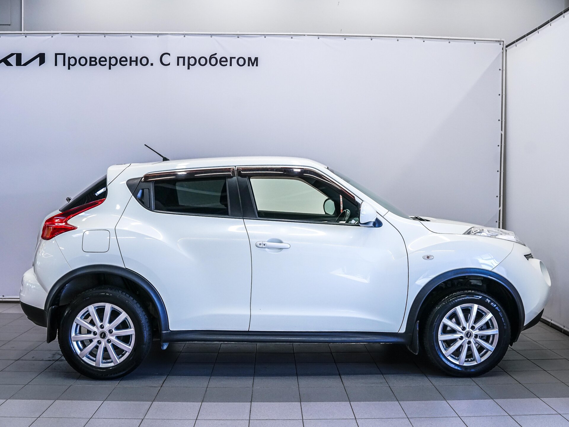 Nissan Juke 2012 6