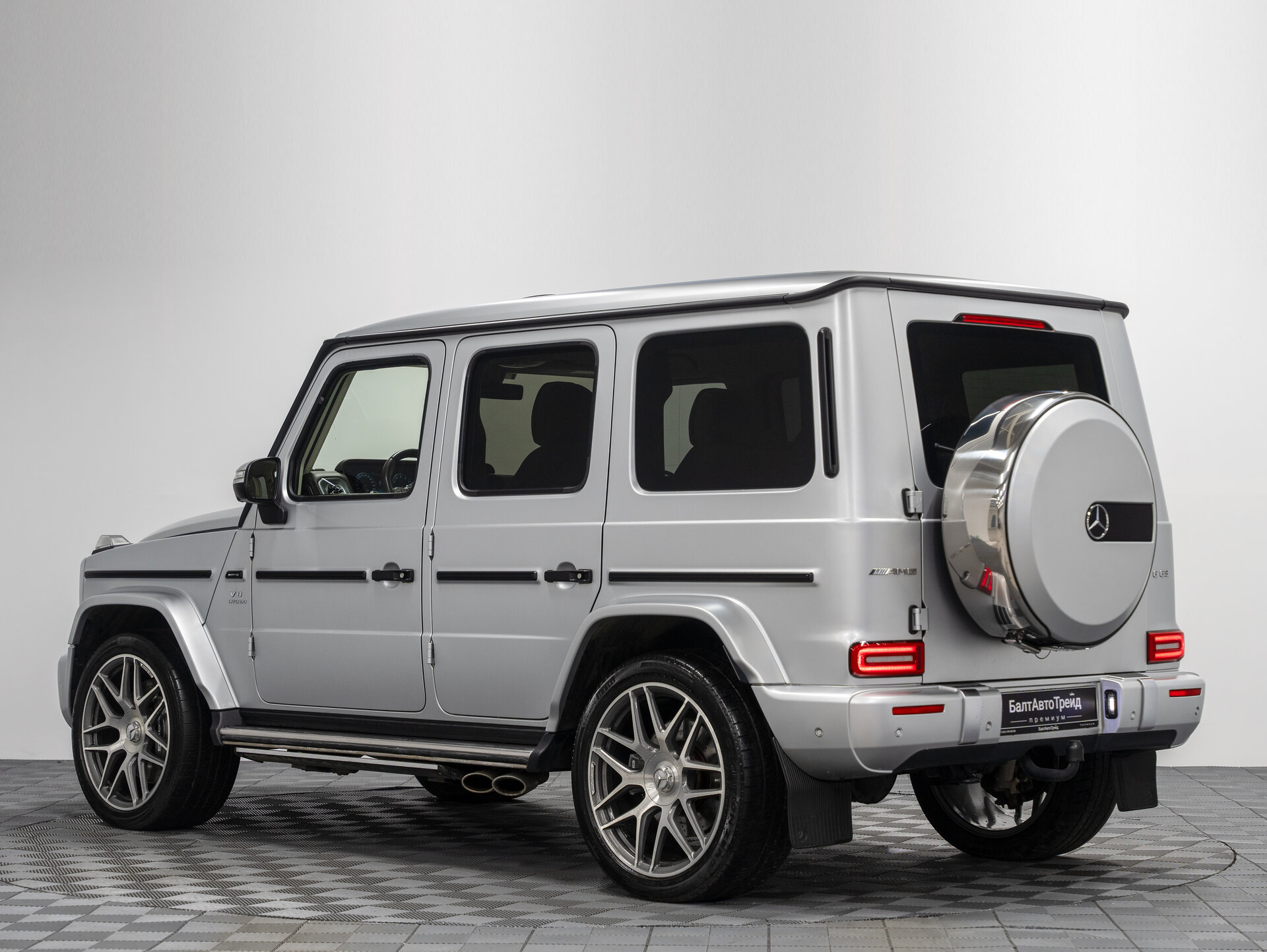 Автомобиль Mercedes-Benz G-Класс AMG 63 AMG 4.0 AT (585 л.с.) 4WD - 10