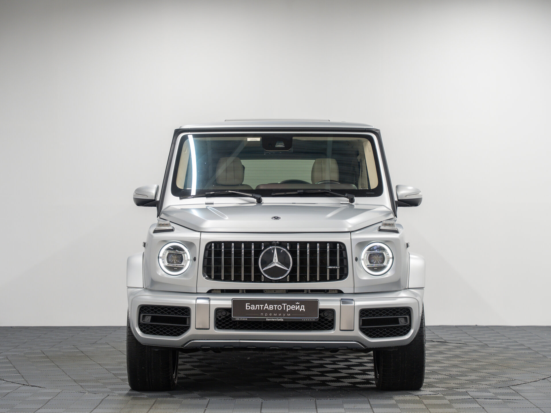 Автомобиль Mercedes-Benz G-Класс AMG 63 AMG 4.0 AT (585 л.с.) 4WD - 4