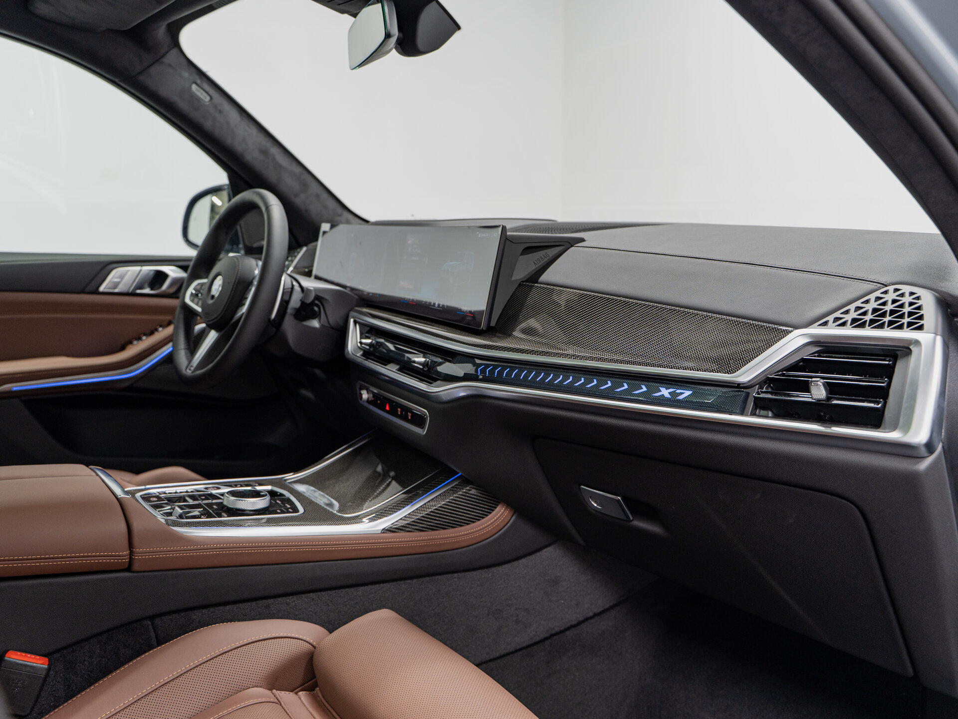 Автомобиль BMW X7 40i 3.0 AT (381 л.с.) 4WD - 15