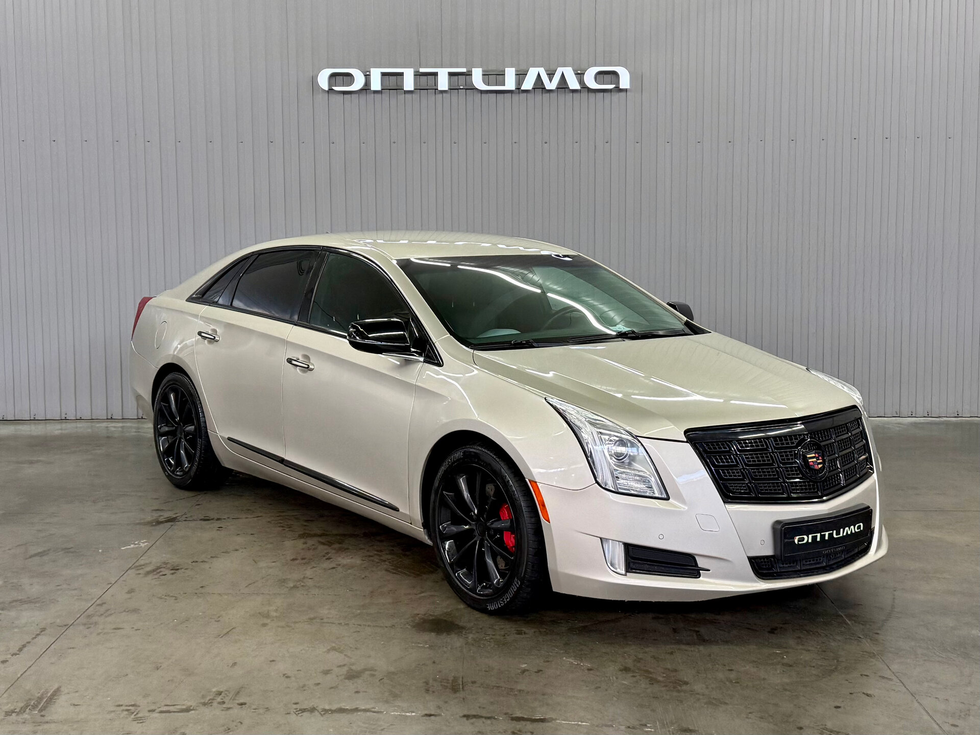 Cadillac XTS 