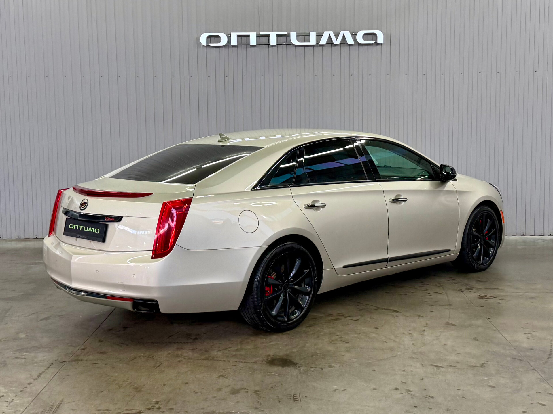 Cadillac XTS 