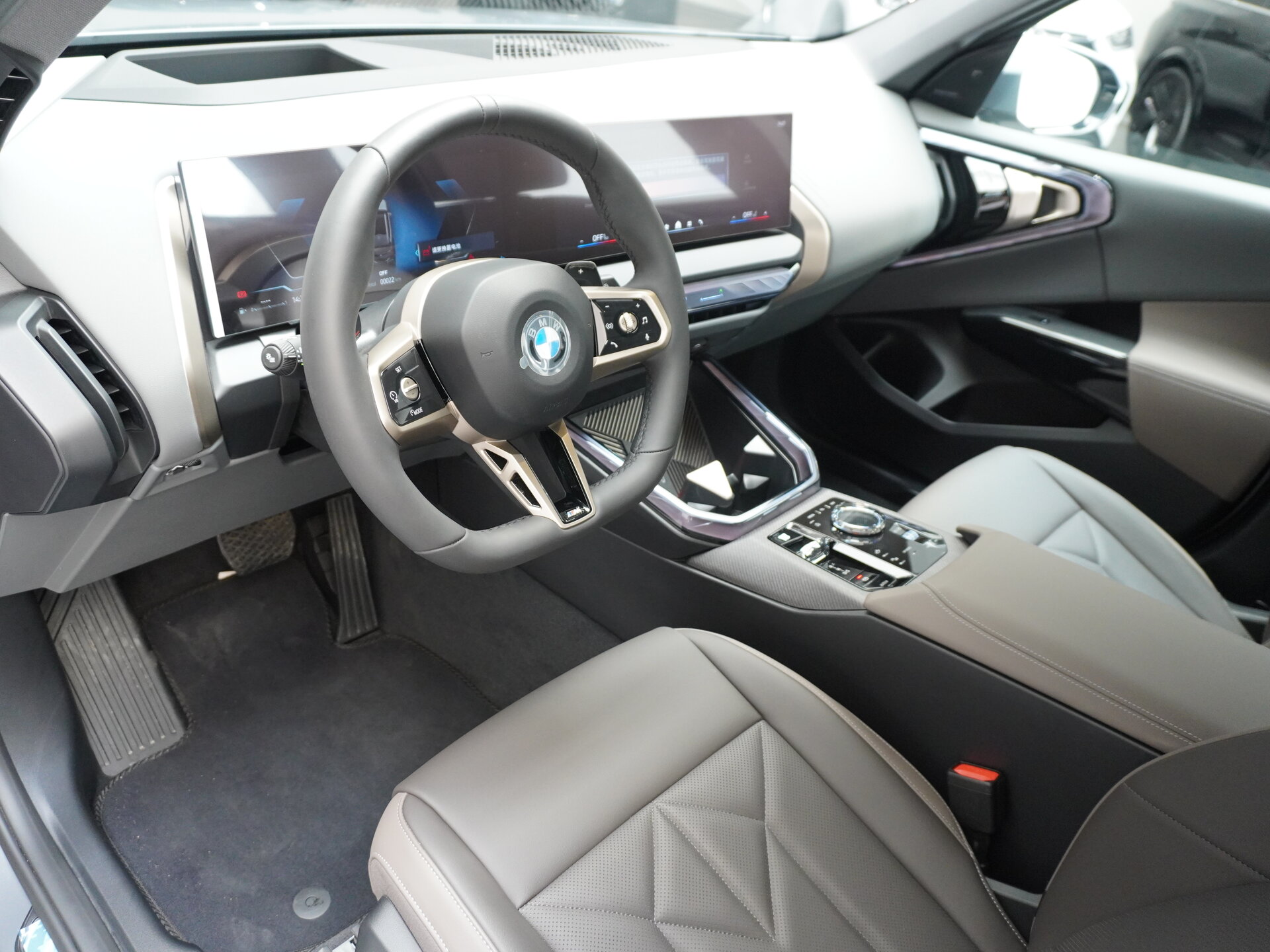Автомобиль BMW X3 30L xDrive 2.0 AT (258 л.с.) 4WD - 11