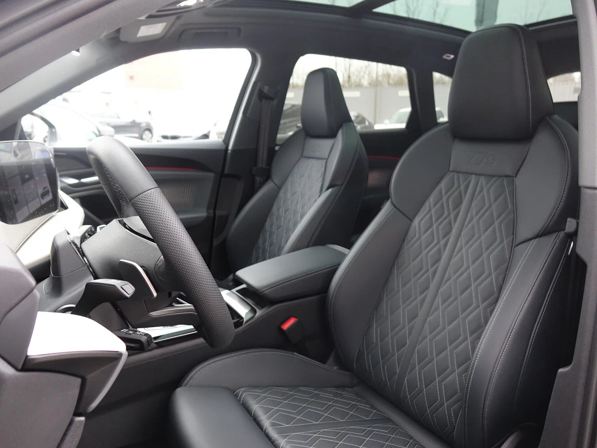 Автомобиль Audi Q5 L 2.0 AMT (204 л.с.) 4WD - 11