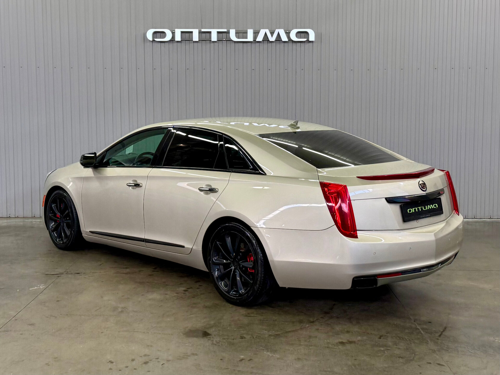 Cadillac XTS 