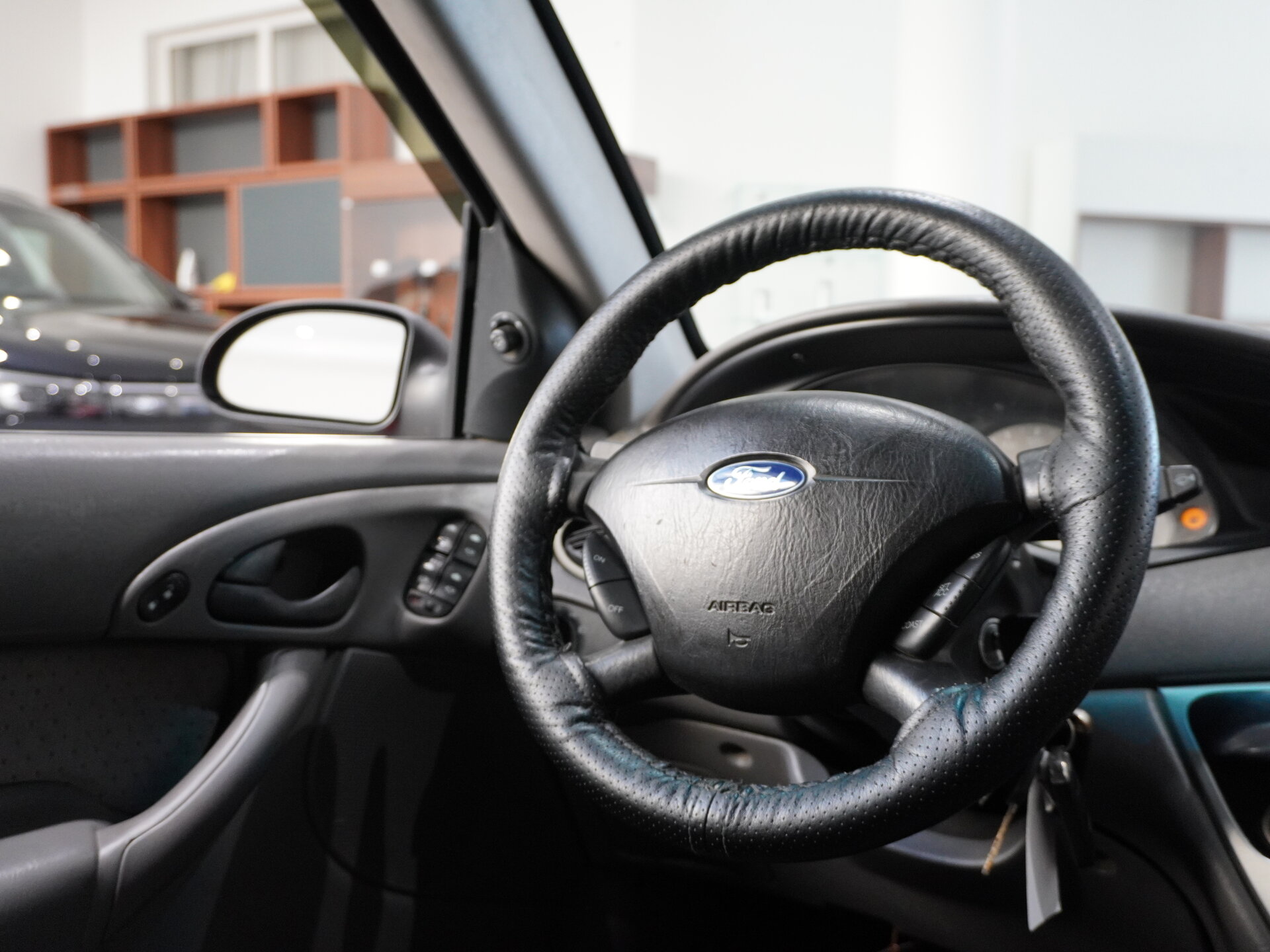 Автомобиль Ford Focus 2.0 AT (131 л.с.) - 15