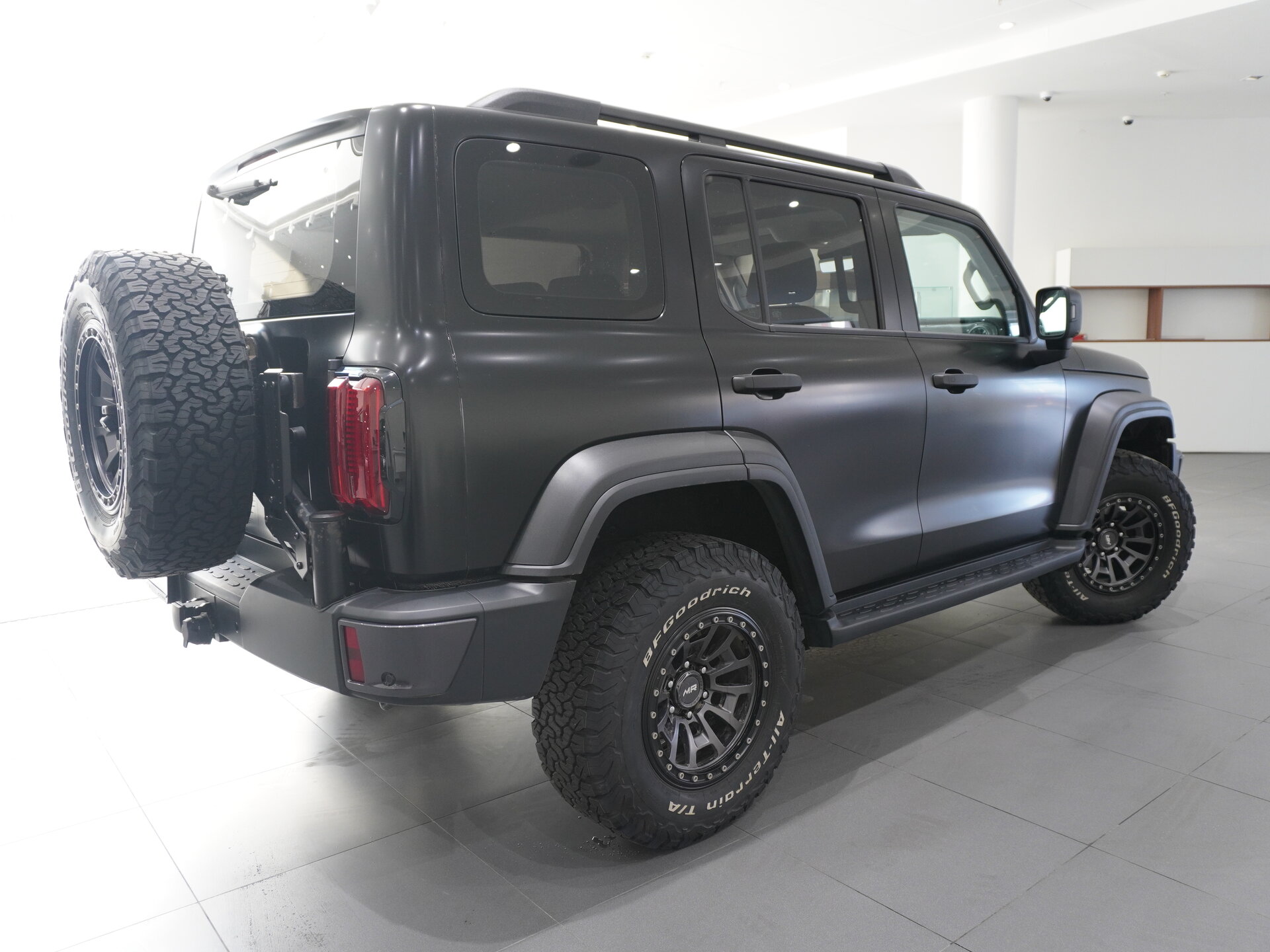 Автомобиль Tank 300 2.0 AT (220 л.с.) 4WD - 4