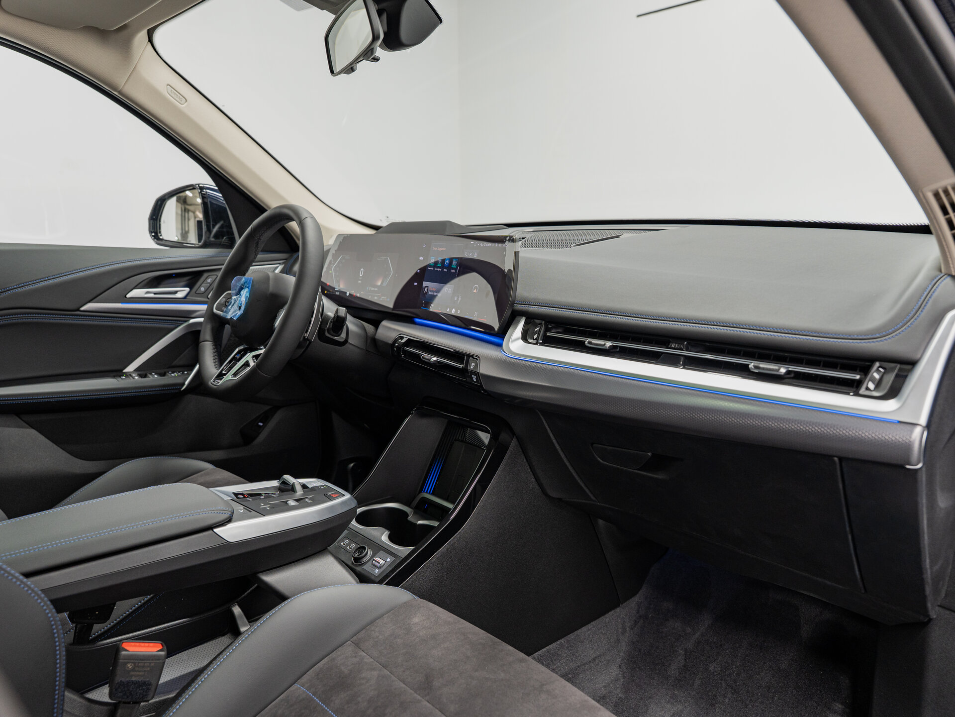 Автомобиль BMW X1 25Li xDrive 2.0 AMT (204 л.с.) 4WD - 14