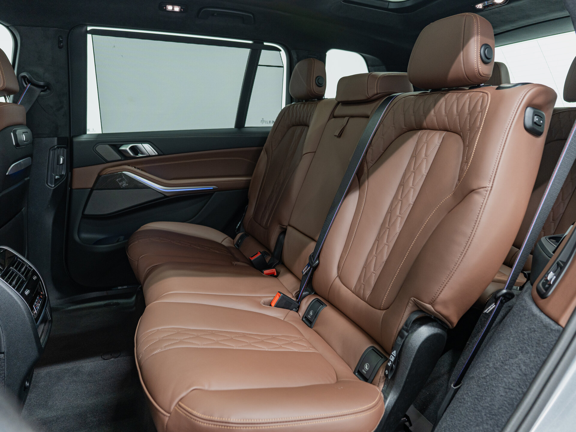 Автомобиль BMW X7 40i 3.0 AT (381 л.с.) 4WD - 18